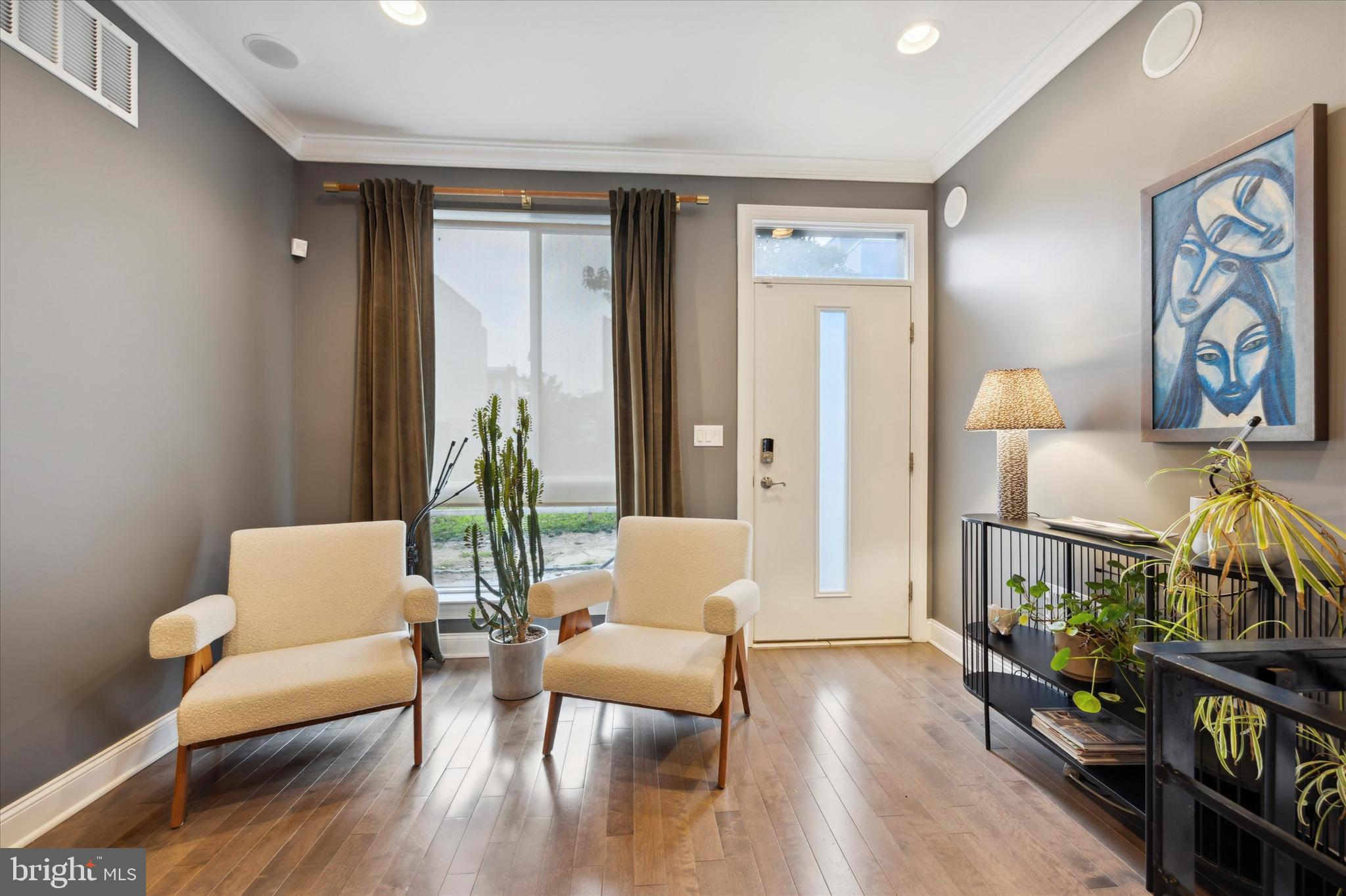 OLDE KENSINGTON - Residential Lease