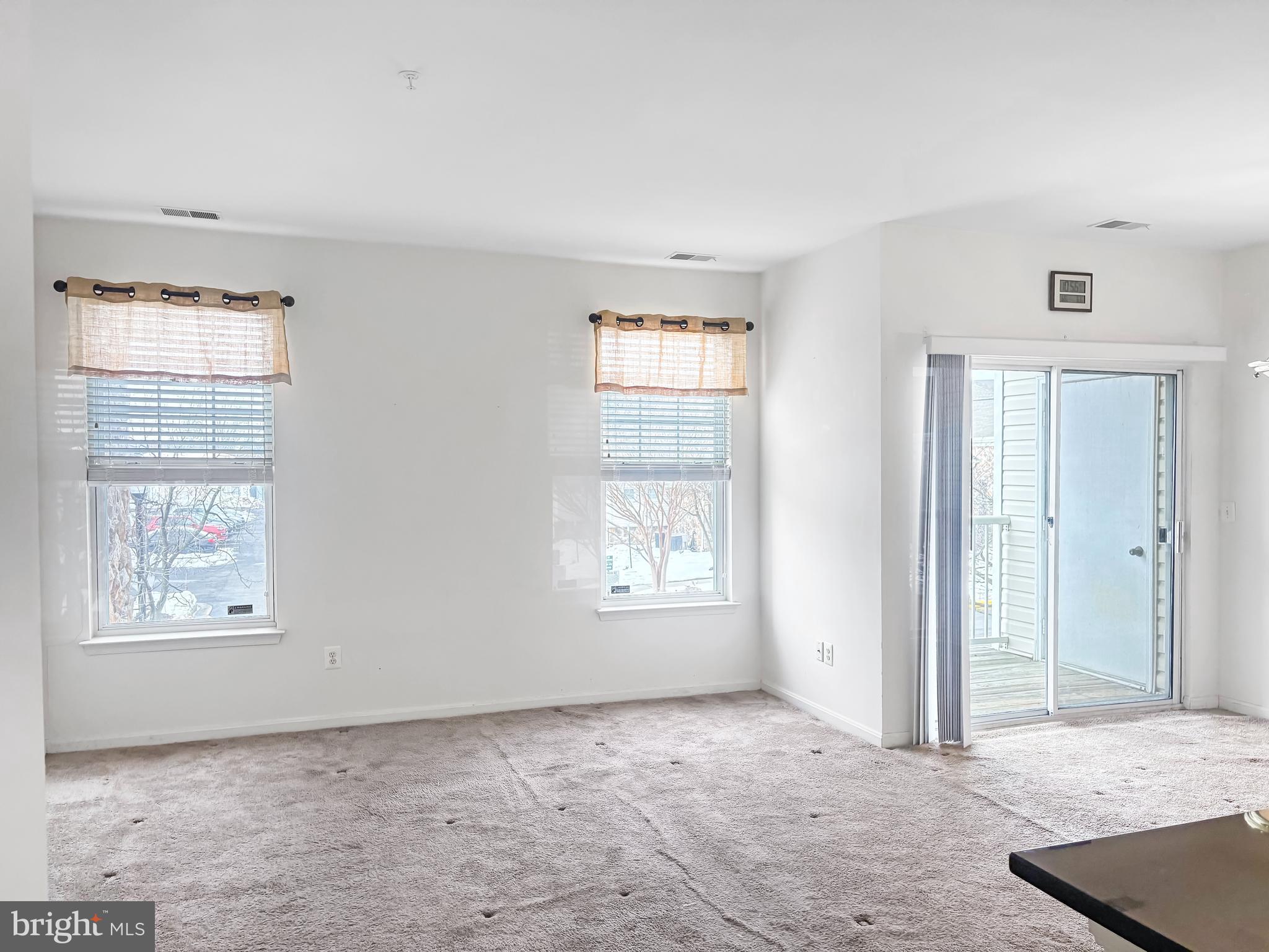 WINDSOR CREST CONDOMINIUMS - Residential