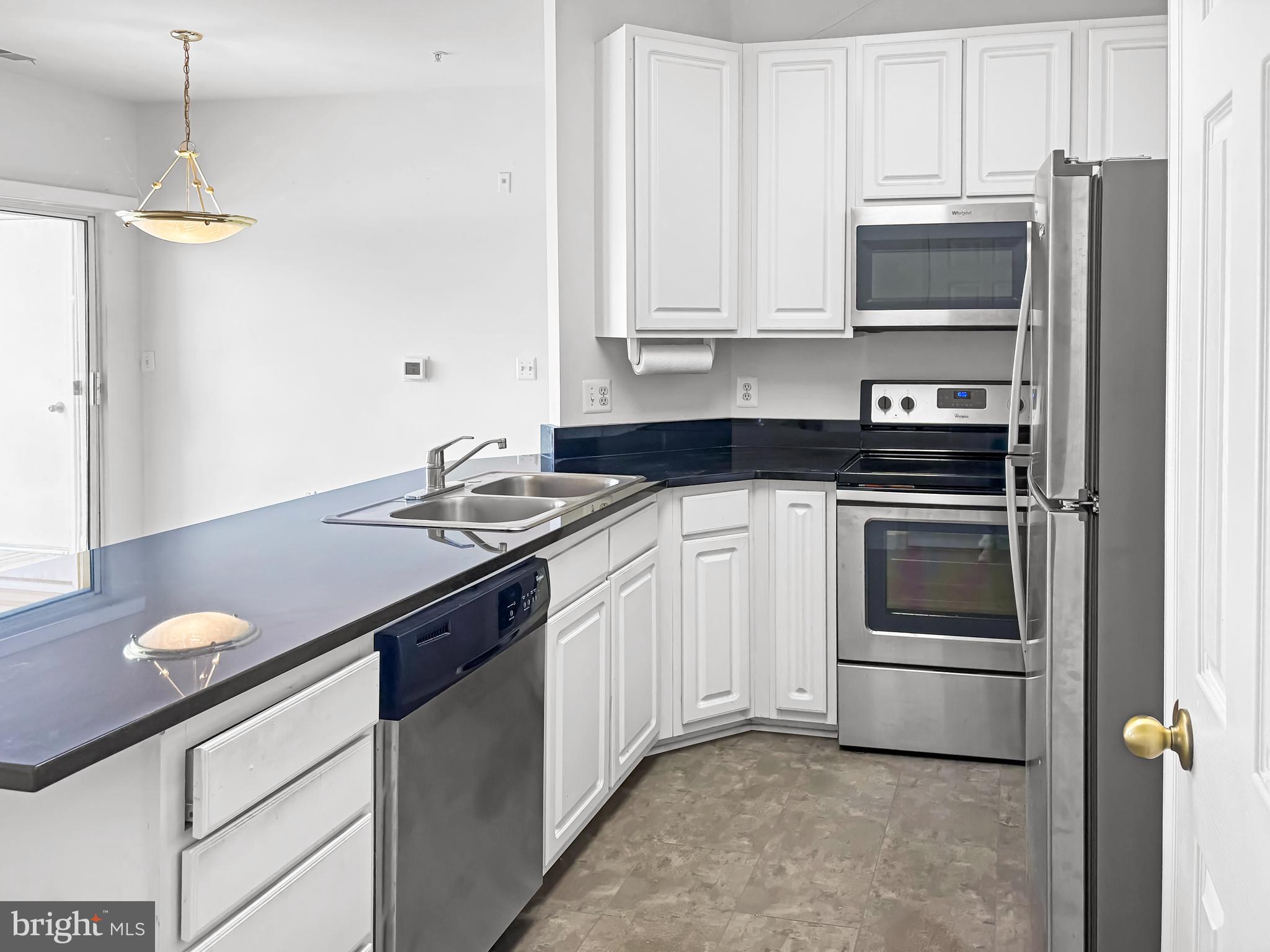 WINDSOR CREST CONDOMINIUMS - Residential