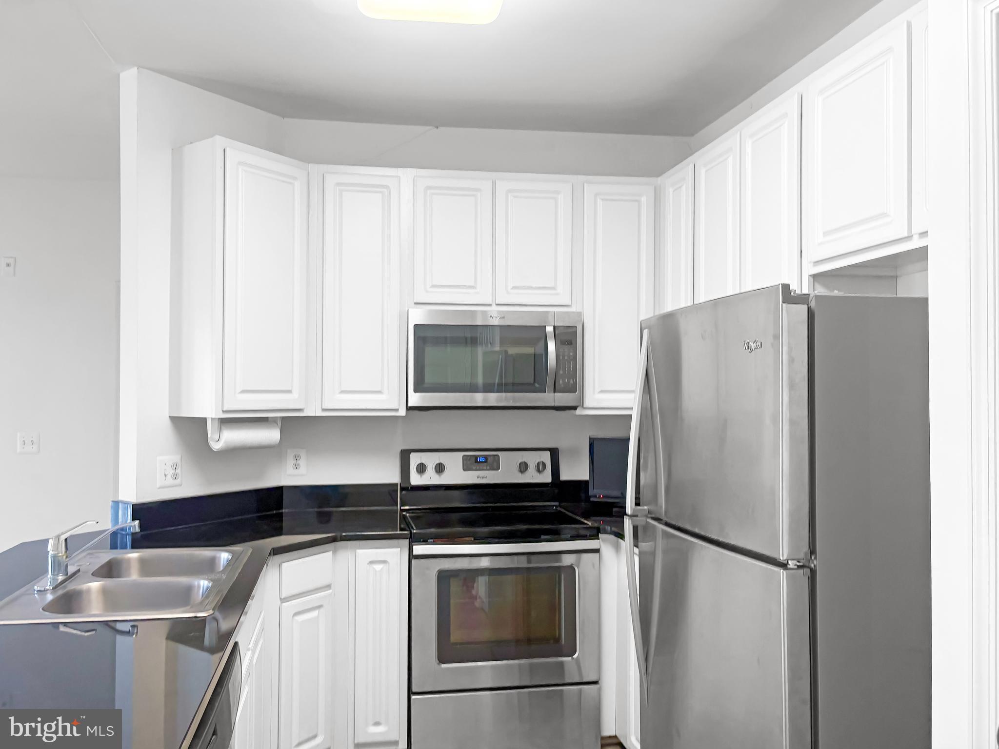 WINDSOR CREST CONDOMINIUMS - Residential