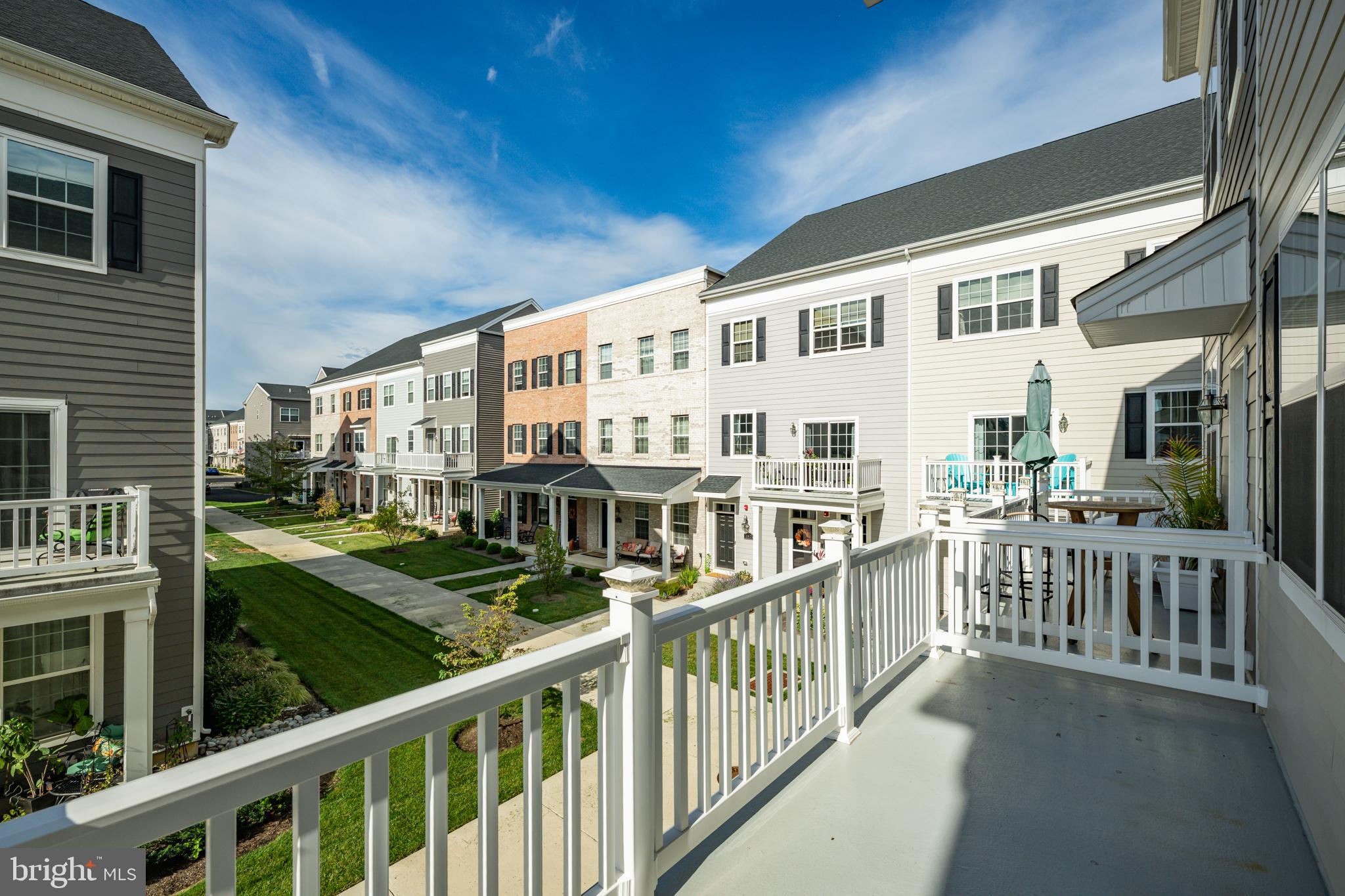 WATERSIDE - Residential Lease