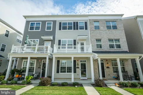 127 Gaslight Alley, Bensalem, PA MLS: PABU2107870