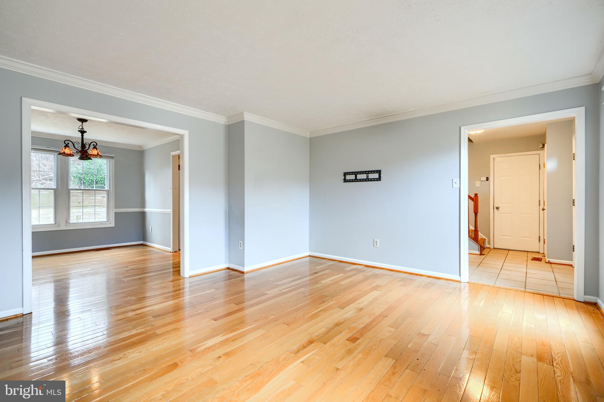 HINES ESTATES - Residential