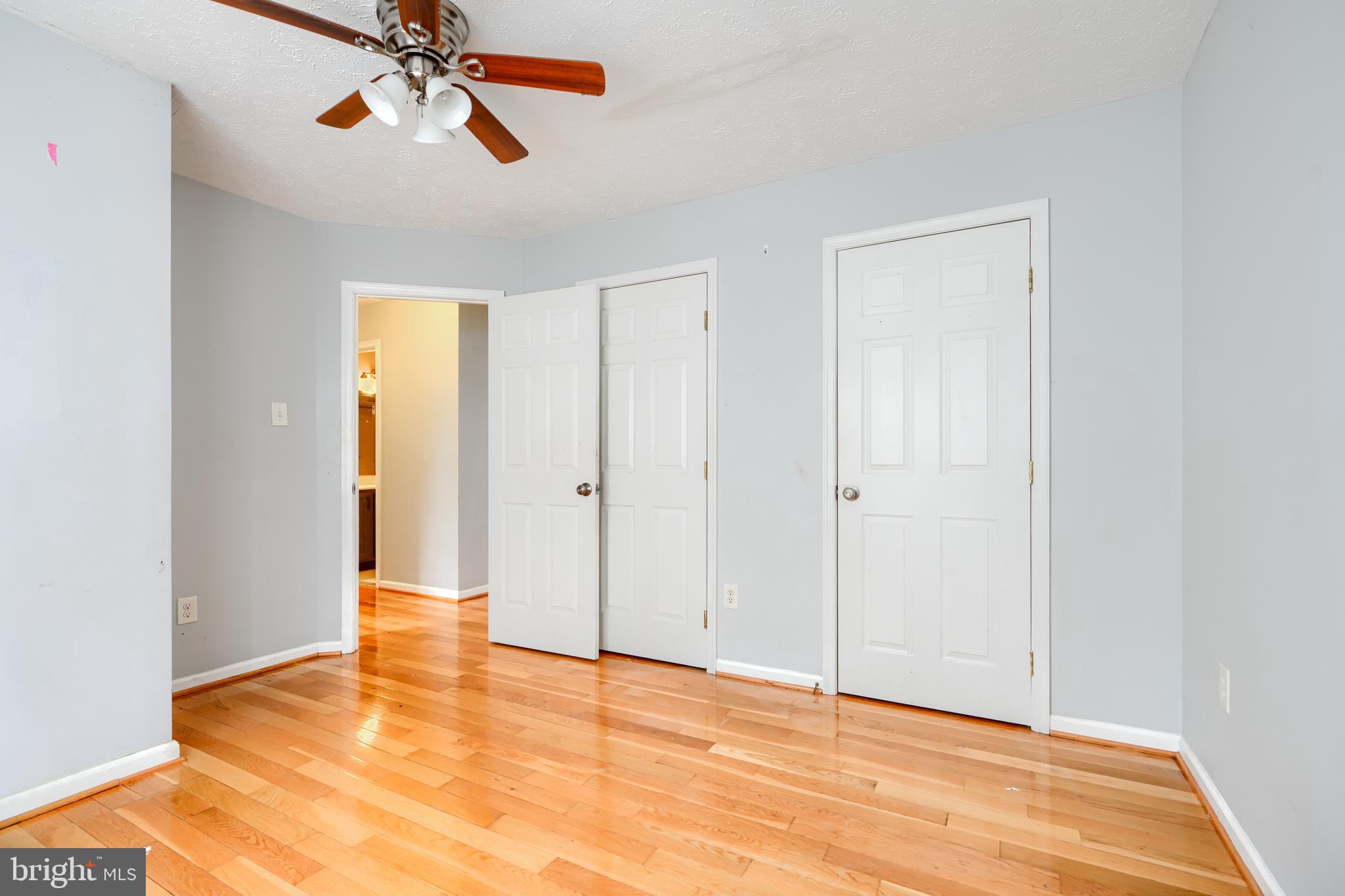 HINES ESTATES - Residential