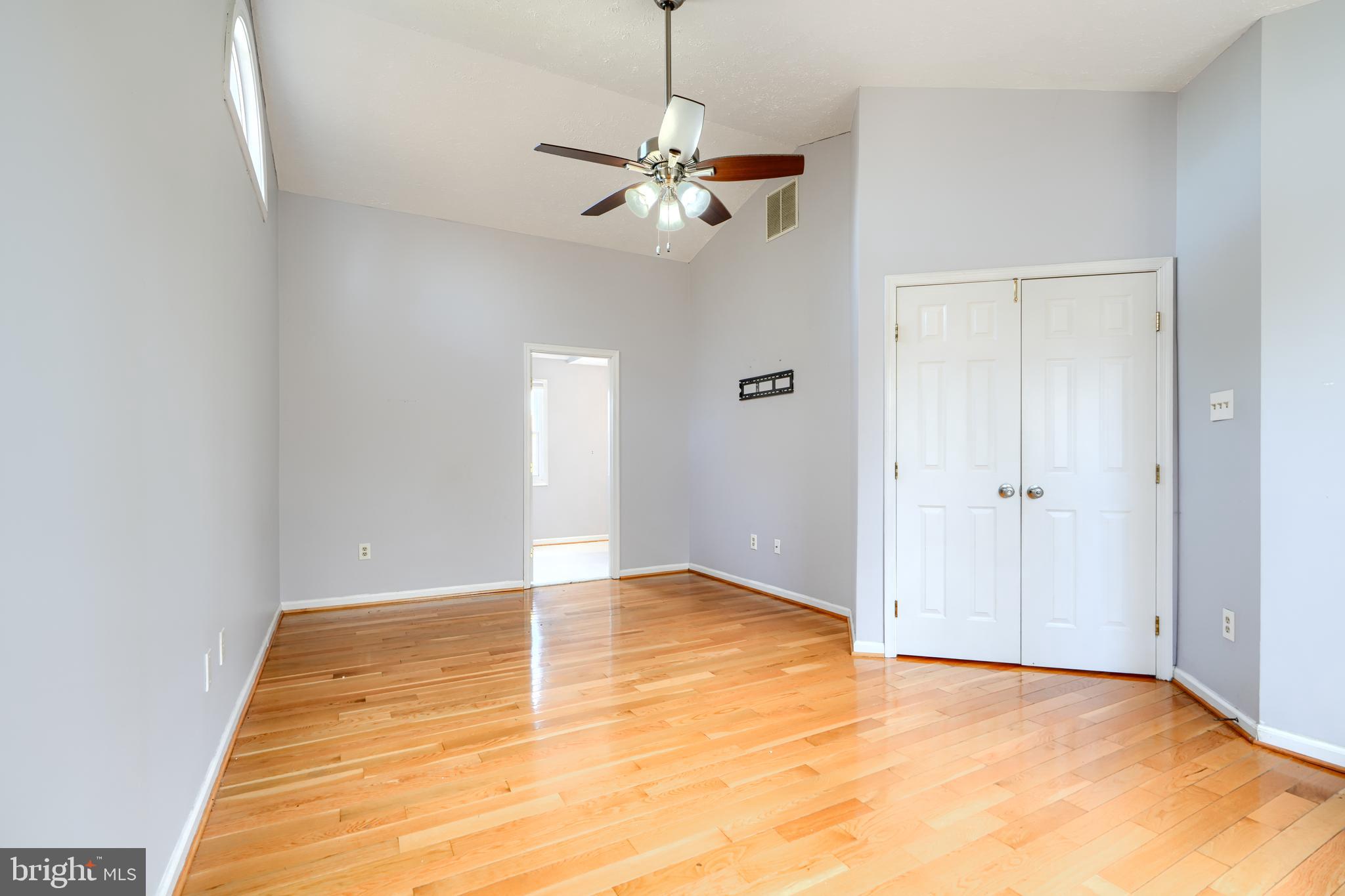 HINES ESTATES - Residential