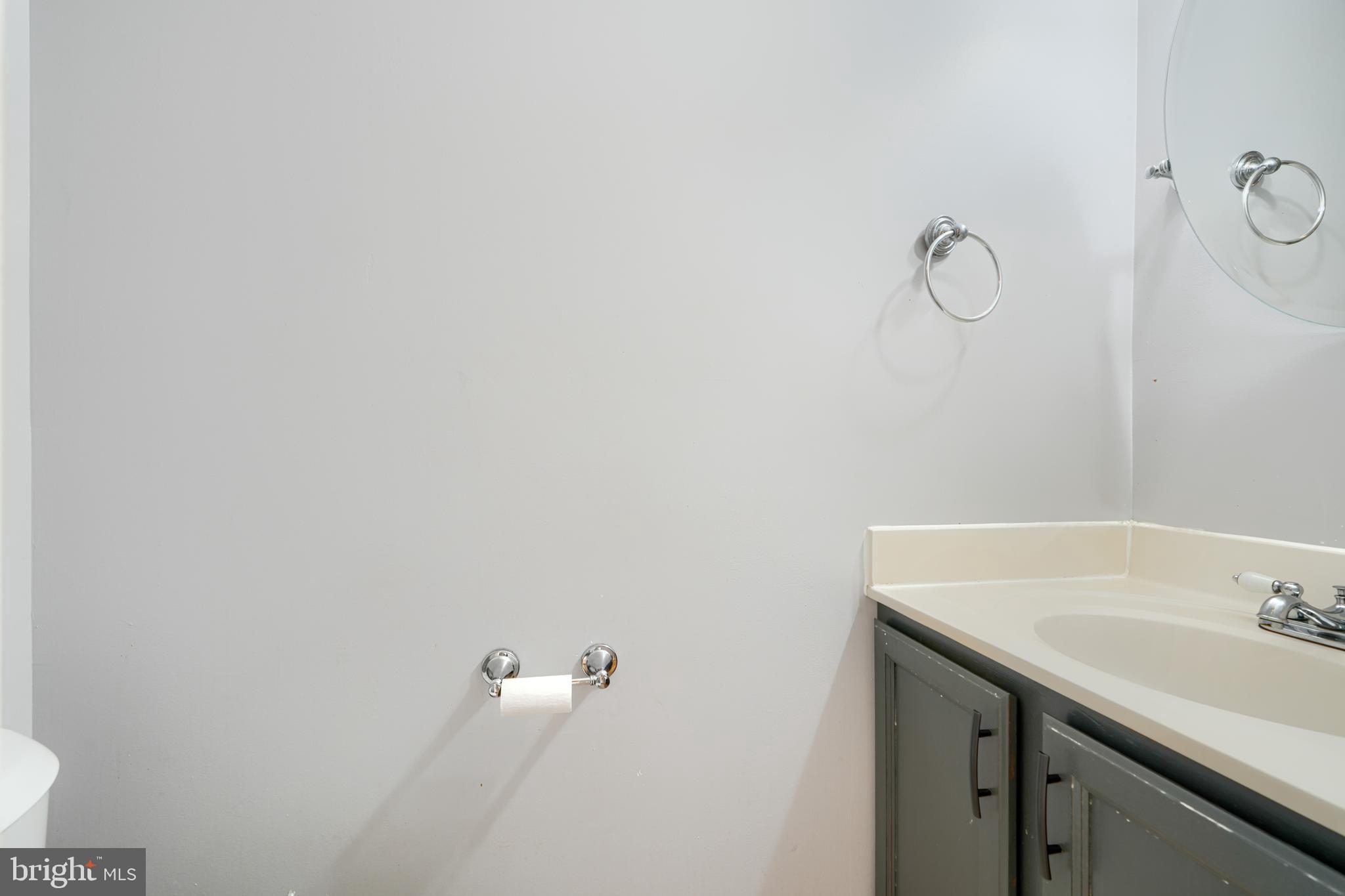 HINES ESTATES - Residential