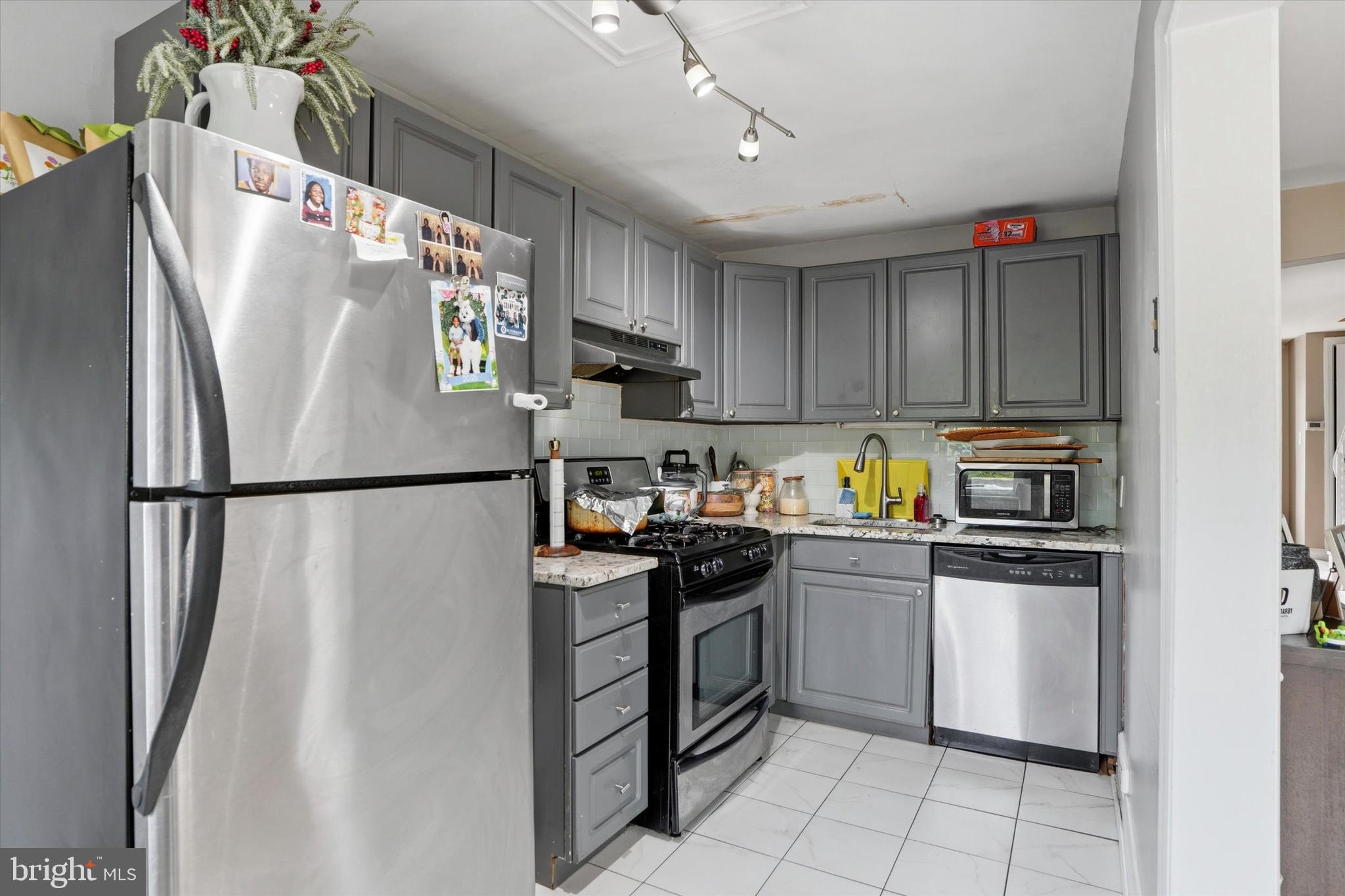 WESTBROOK PARK - Residential
