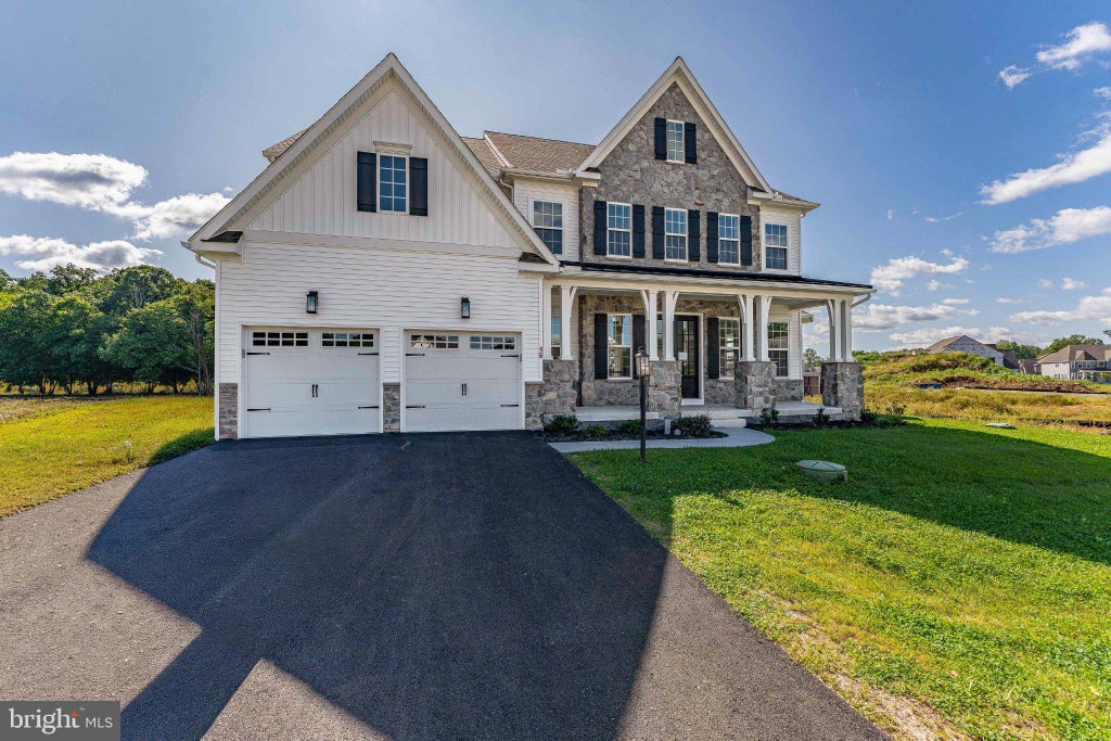 Photo of 16 Mcknight Farm Lane, GLENMOORE, PA 19343 (MLS # PACT2135552)