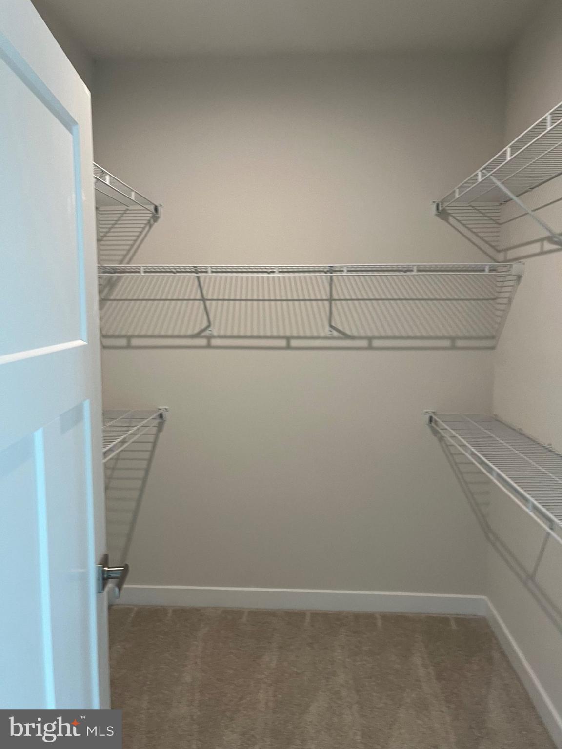 ARMSTRONG VILLAGE - Residential Lease