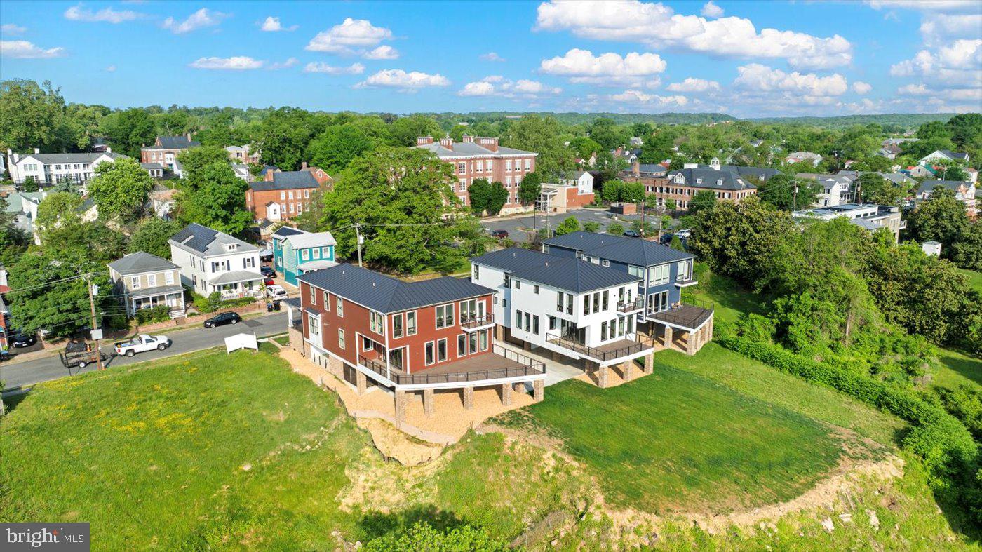 DOWNTOWN FREDERICKSBURG - Residential