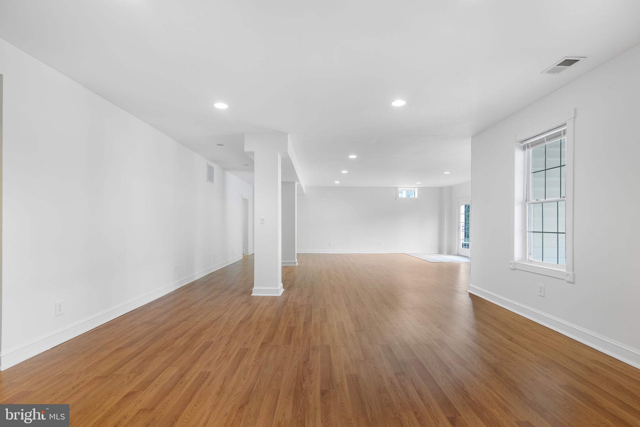 REGENCY AT DOMINION VALLEY - Residential