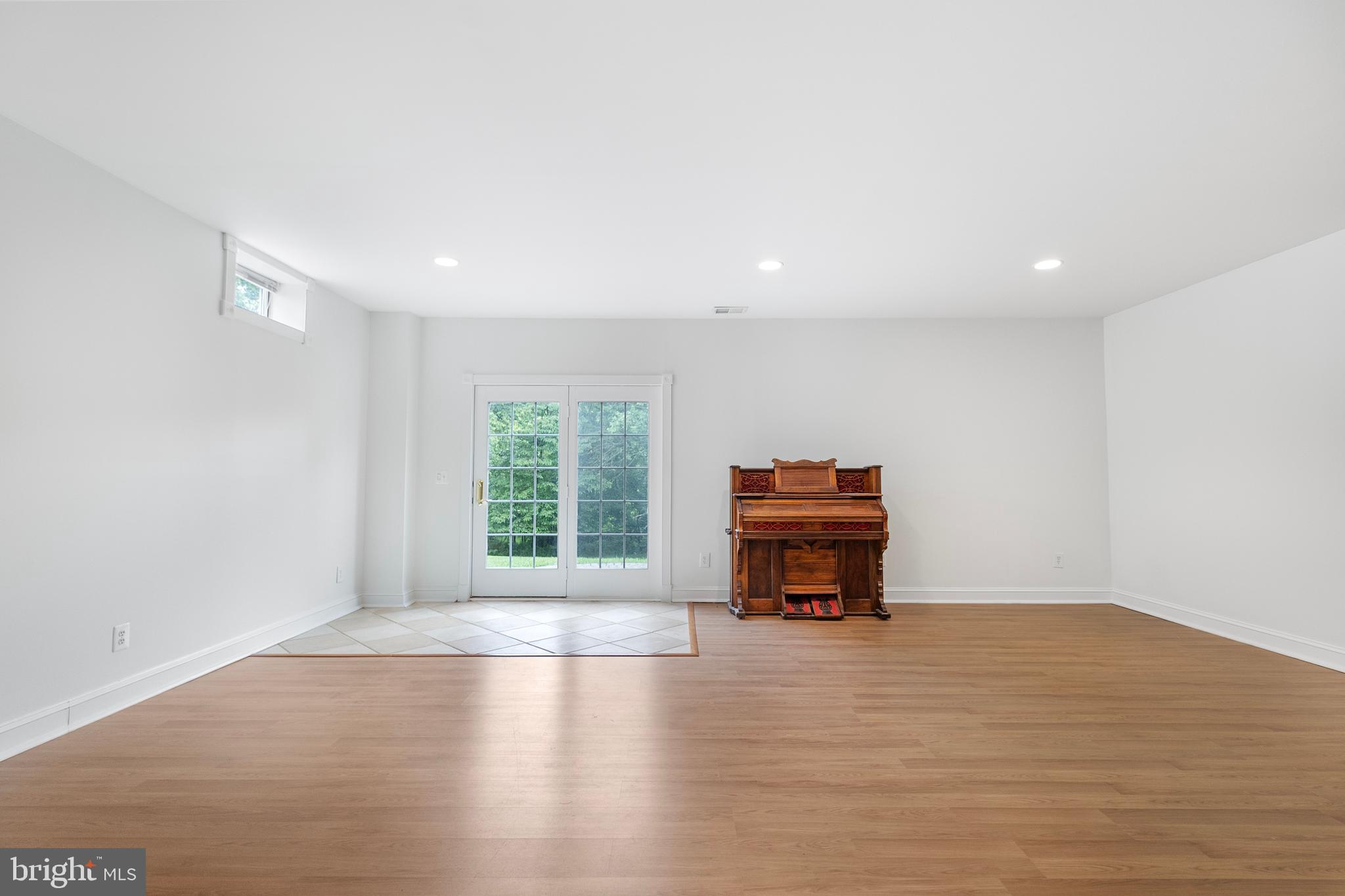 REGENCY AT DOMINION VALLEY - Residential