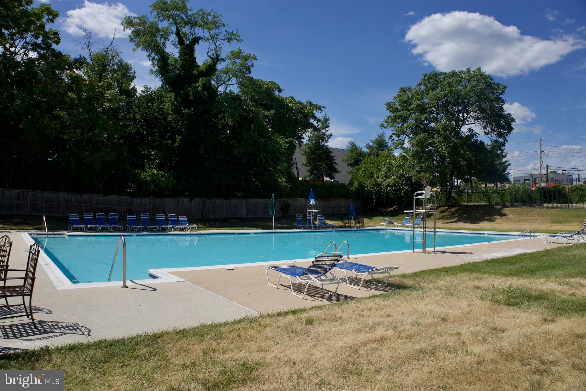 THE FAIRMONT 5601 CONDO - Residential