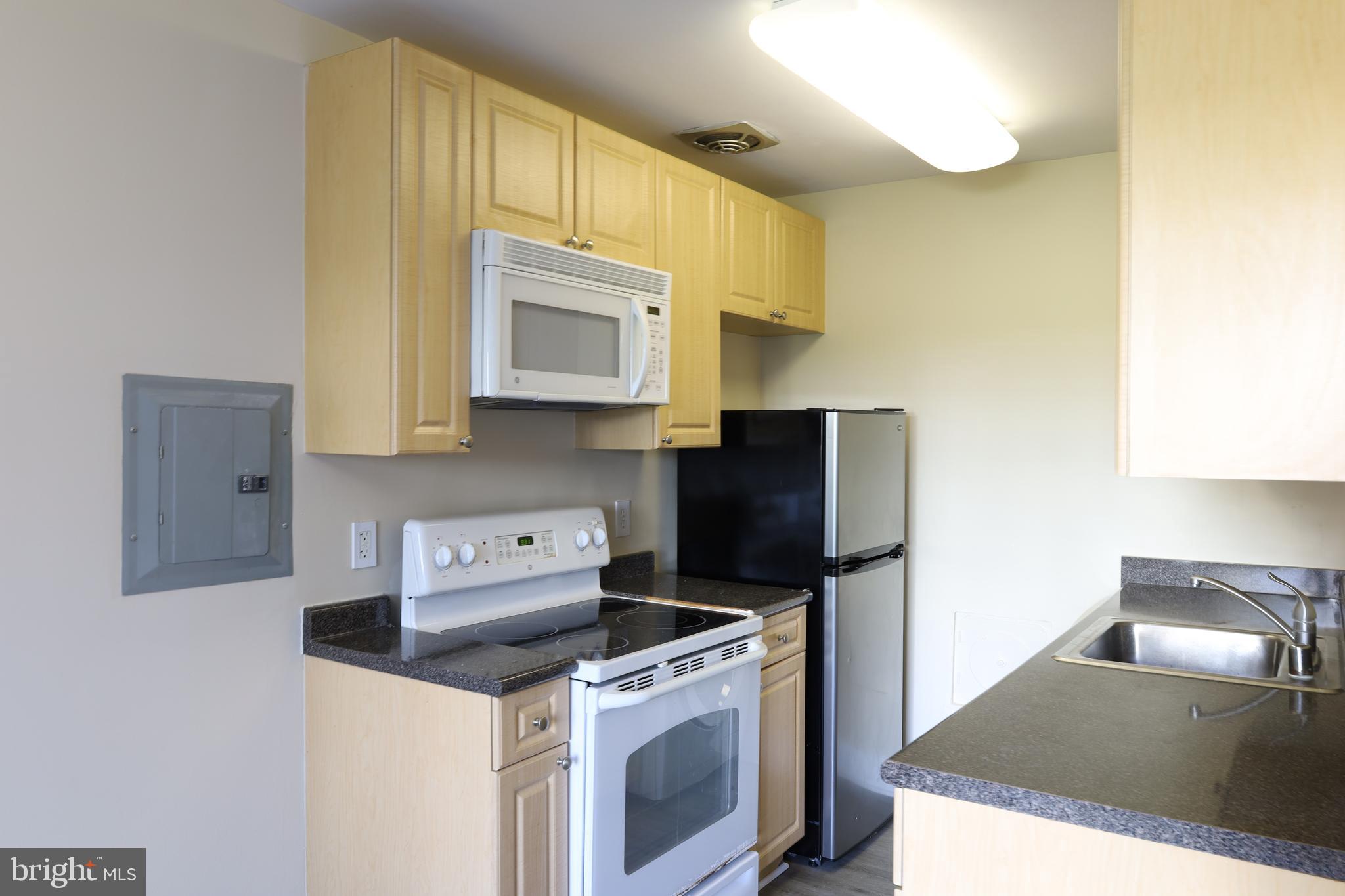 THE FAIRMONT 5601 CONDO - Residential