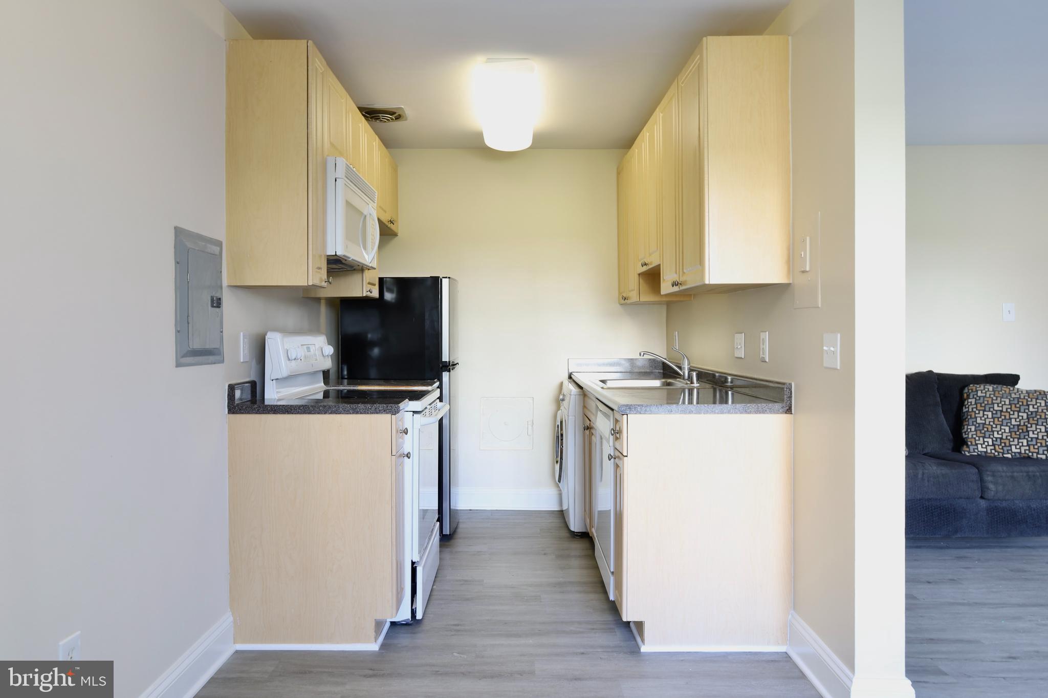 THE FAIRMONT 5601 CONDO - Residential