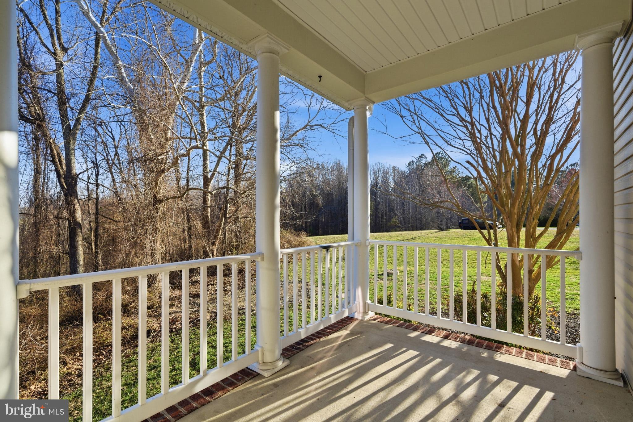 TWIN PONDS - Residential