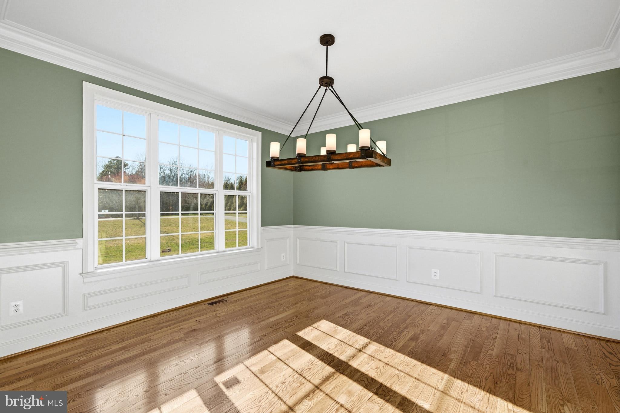 TWIN PONDS - Residential