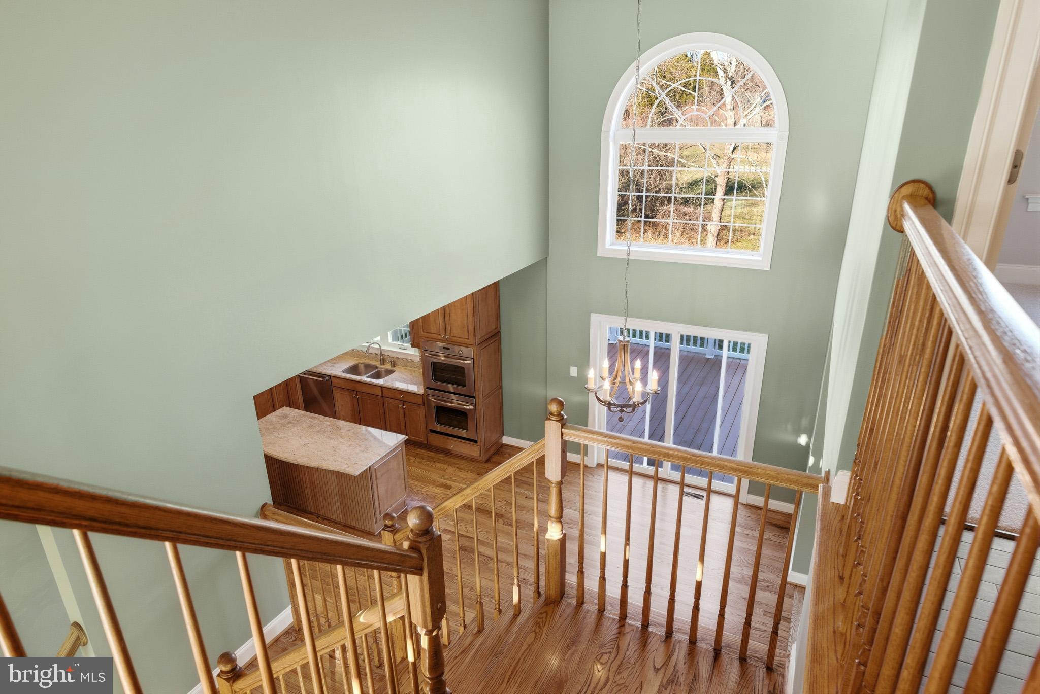 TWIN PONDS - Residential