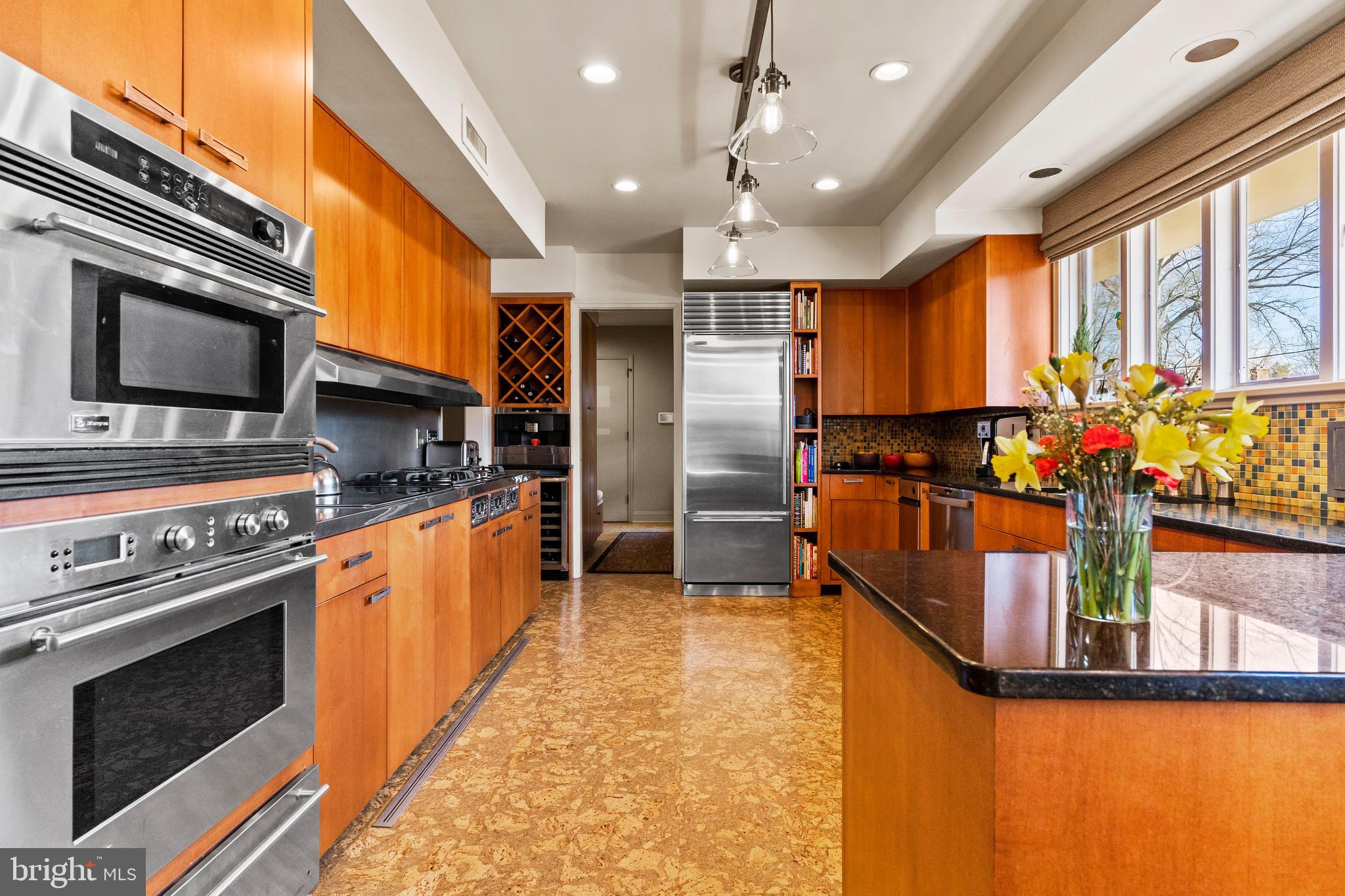 ITALIAN LAKE - Residential