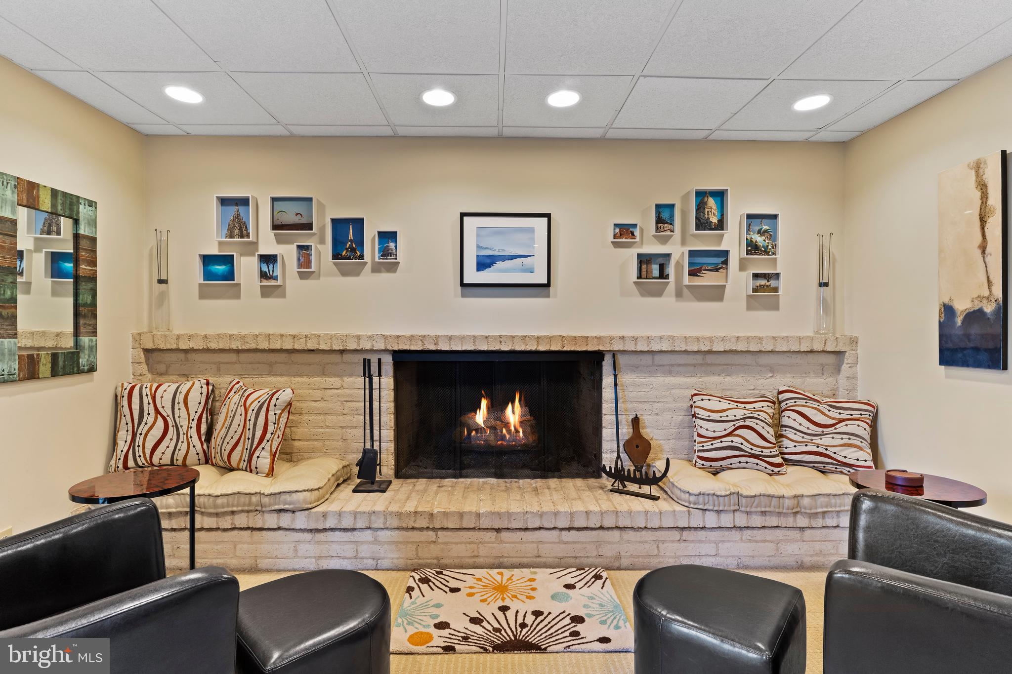 ITALIAN LAKE - Residential