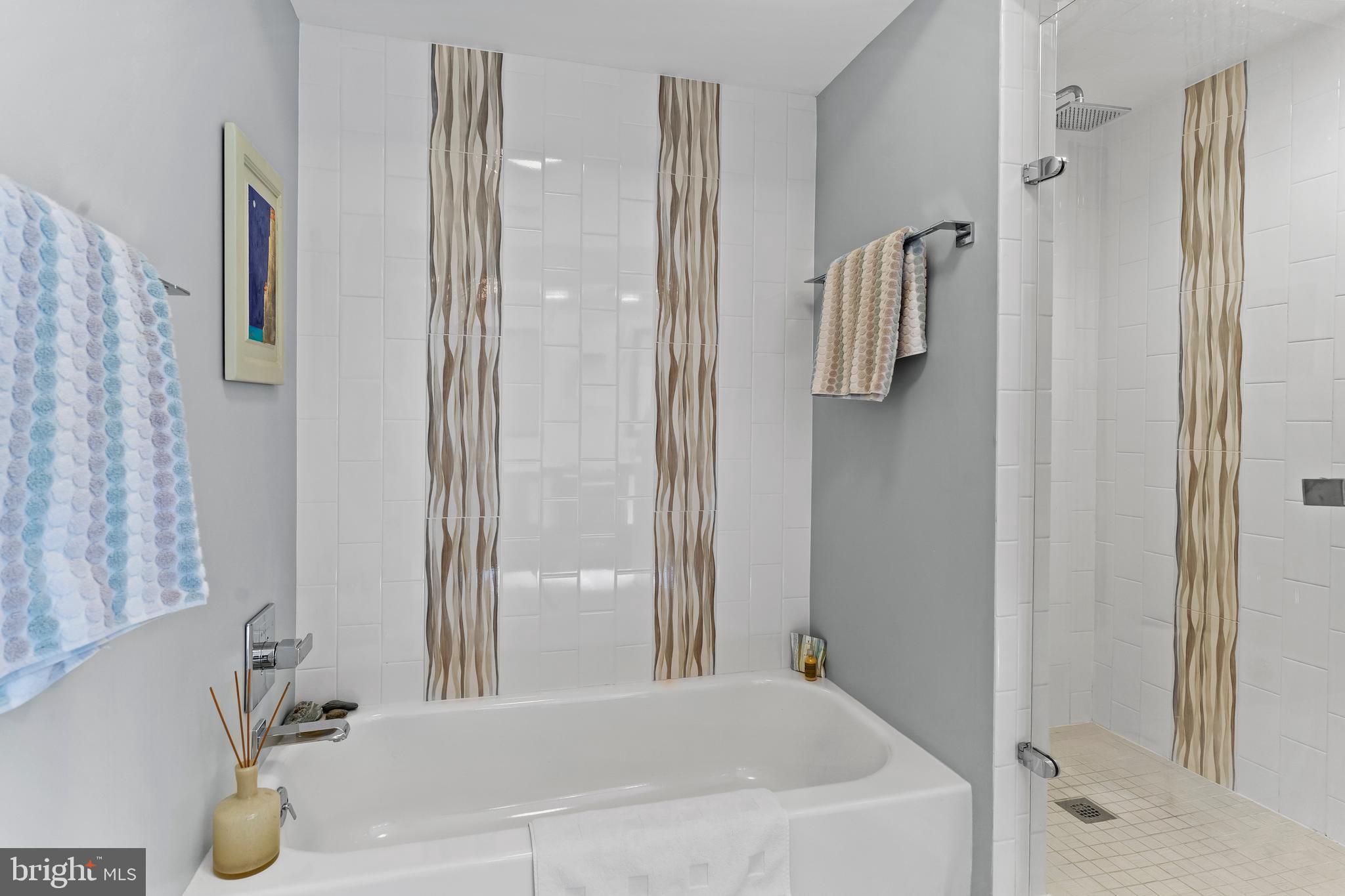 ITALIAN LAKE - Residential