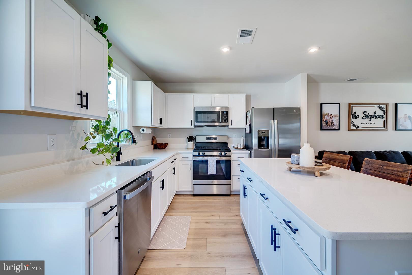 28030 STARFISH COURT