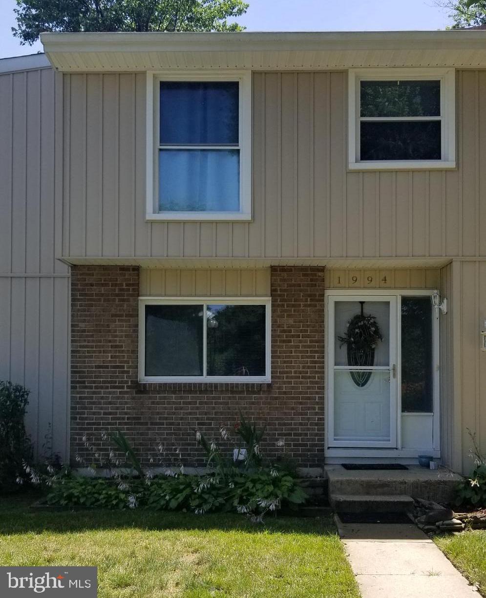 Spacious 3 level end unit townhome located in Crofton. Offering 4 bedrooms, 2.5 bathrooms (both full bathrooms have been recently renovated), separate living room, family room, dining room. 3/4 bedrooms have walk in closets. New large Trex deck, patio and fenced in back yard. 2 stage energy efficient heating/AC unit with whole house humidifier. Basement has space for possible 5th bedroom/ additional family room, along with a workshop space and bathroom rough in. The Waugh Chapel shopping center, restaurants, movie theater golf course and dog park are all close by. Walking distance to Crofton Library and playgrounds. View of the community stocked fishpond.
Listing agent will upload pictures.