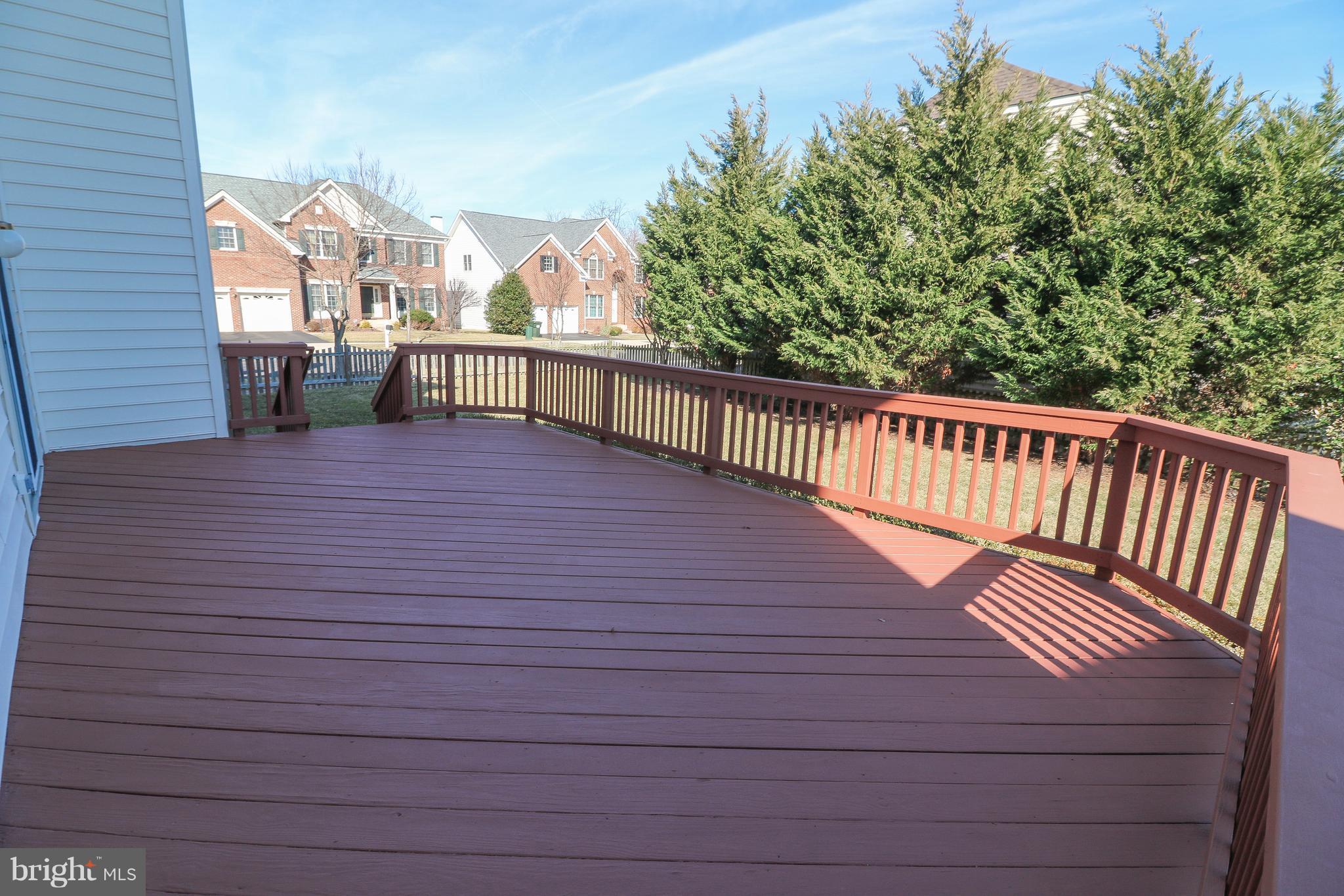 SOUTH RIDING - Residential