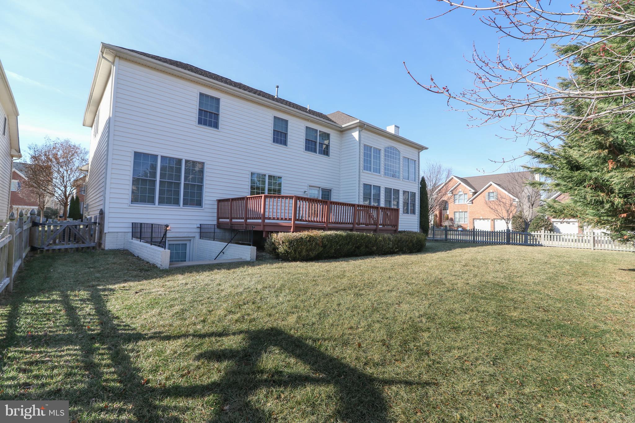 SOUTH RIDING - Residential