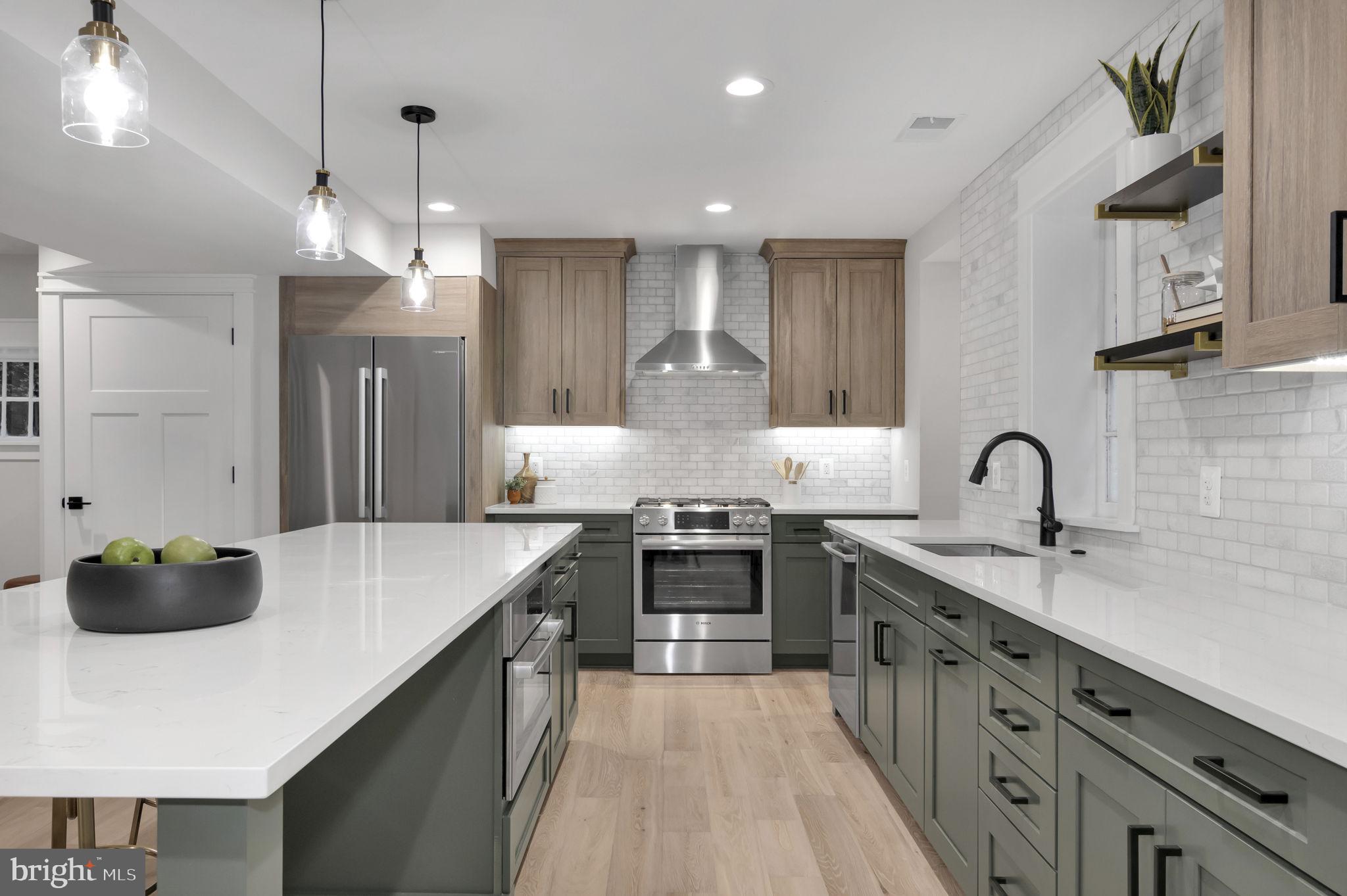 OLD TOWN ALEXANDRIA - Residential