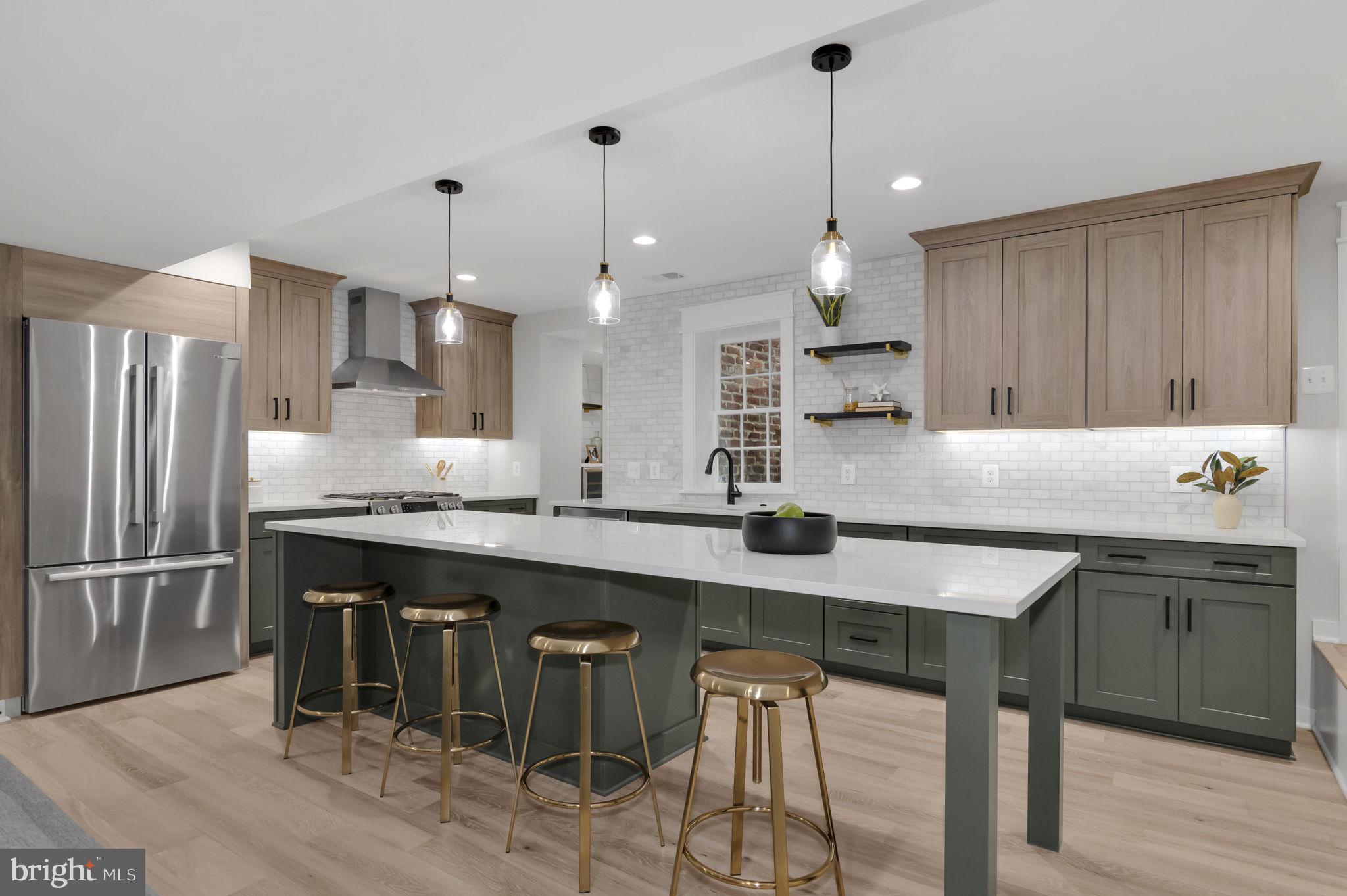 OLD TOWN ALEXANDRIA - Residential