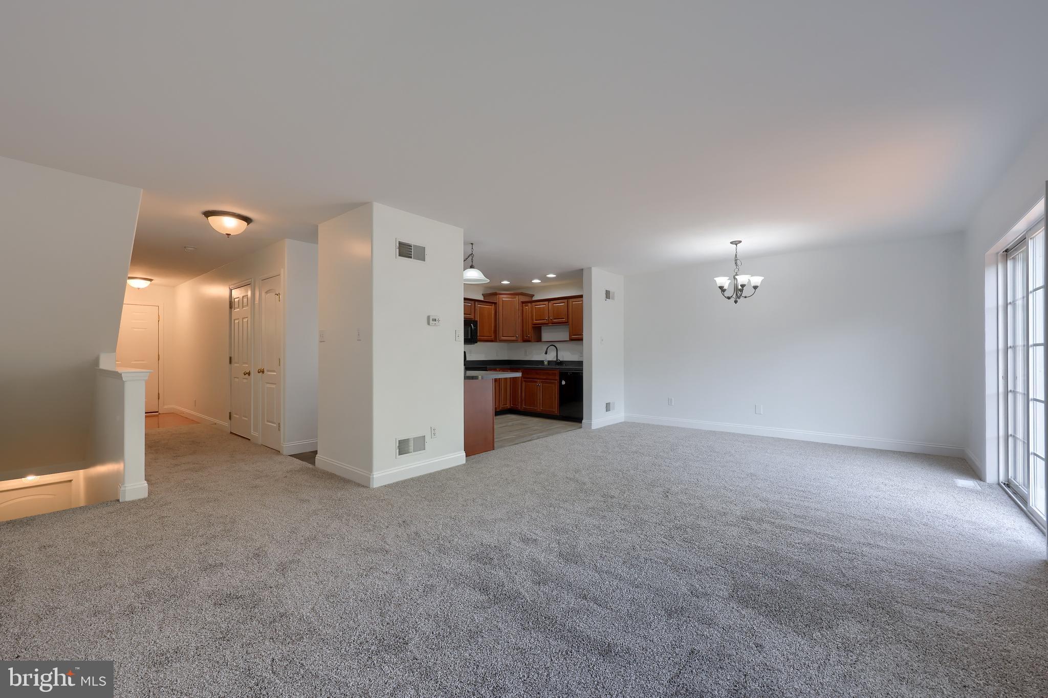 SOUTHERN VILLAGE - Residential