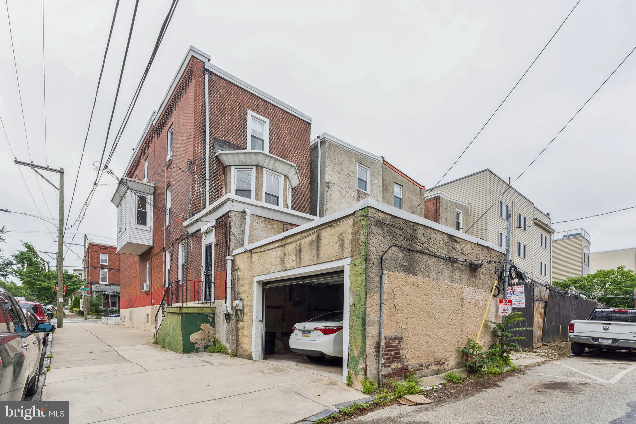 POWELTON VILLAGE - Residential