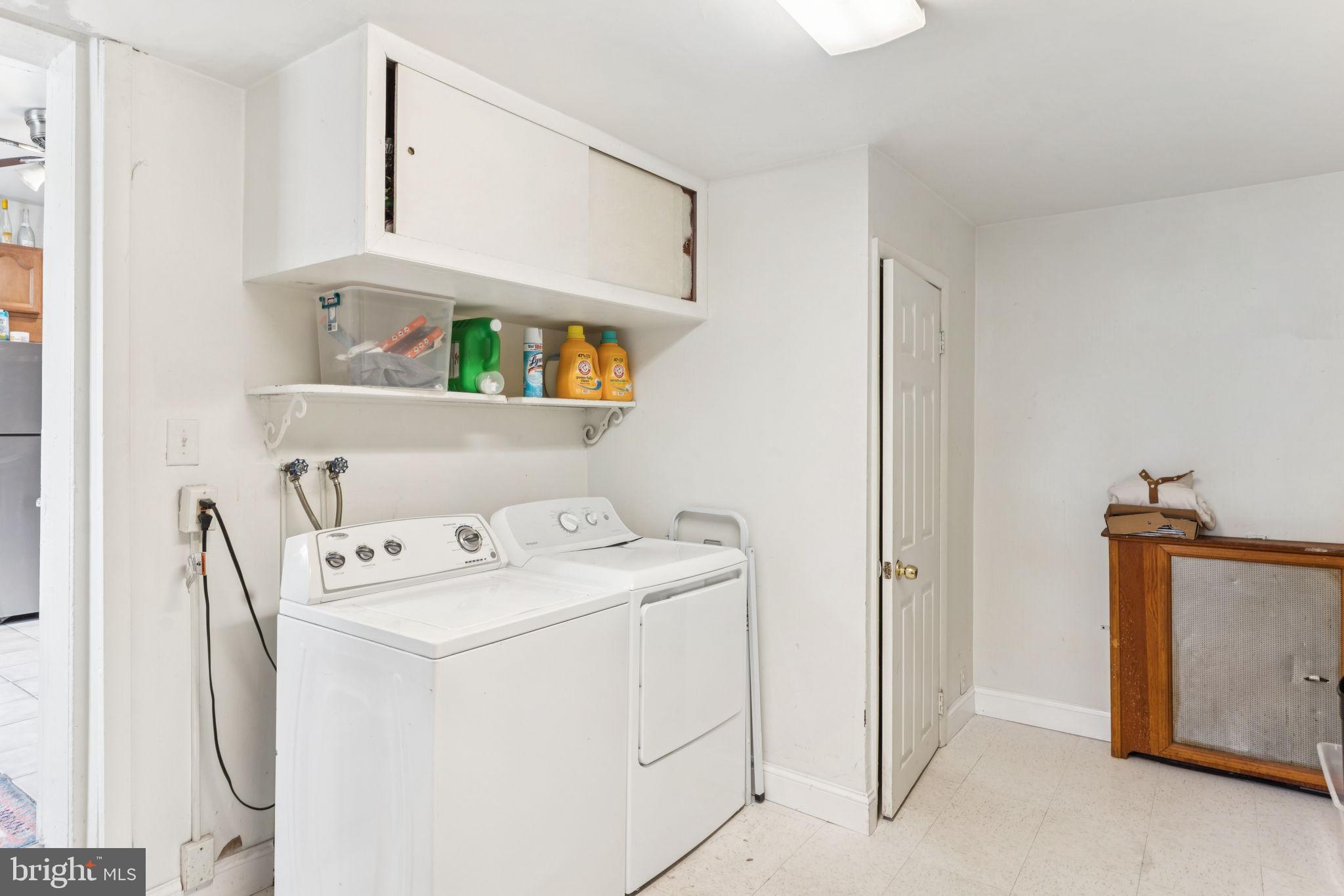 POWELTON VILLAGE - Residential