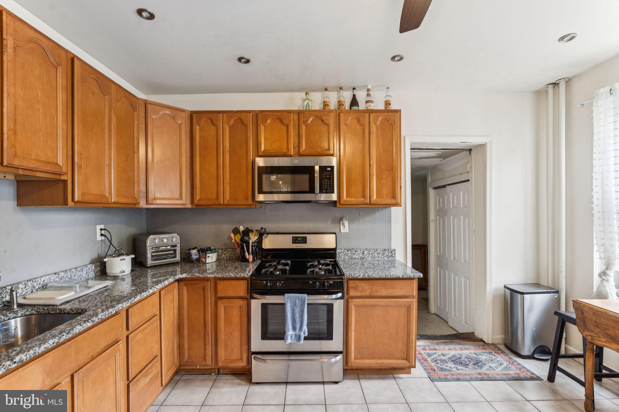 POWELTON VILLAGE - Residential