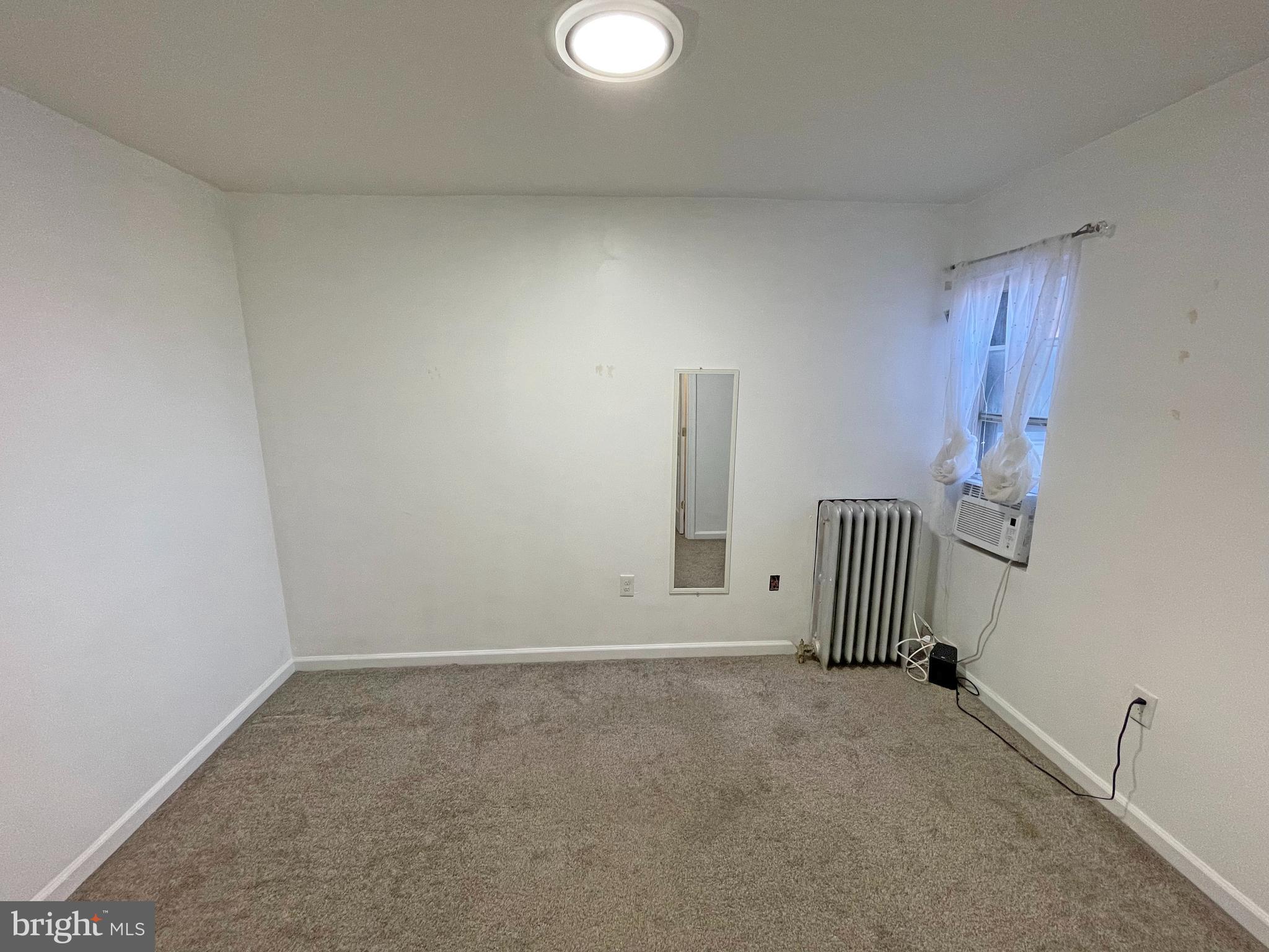 HIGHLANDTOWN - Residential