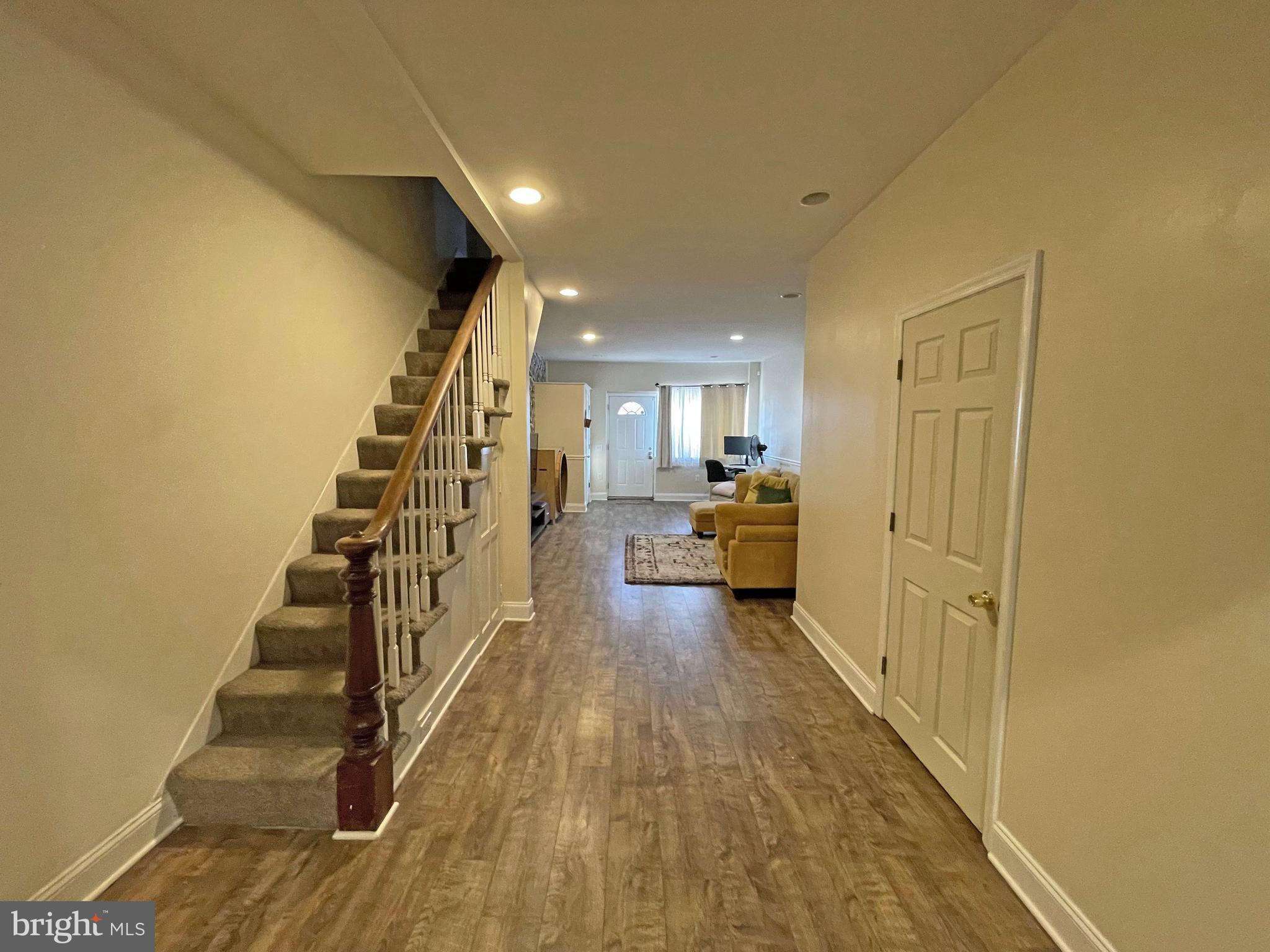 HIGHLANDTOWN - Residential