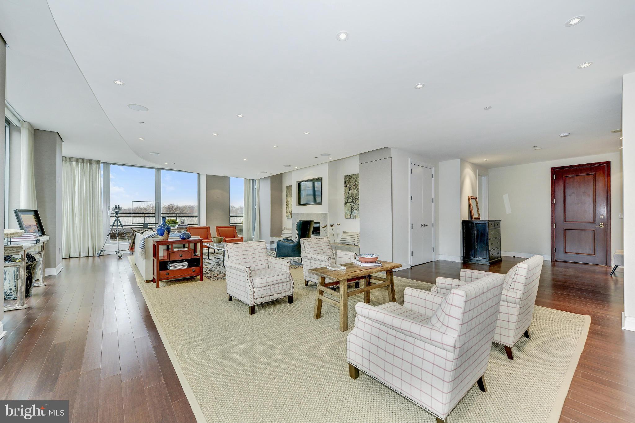 GEORGETOWN - Residential