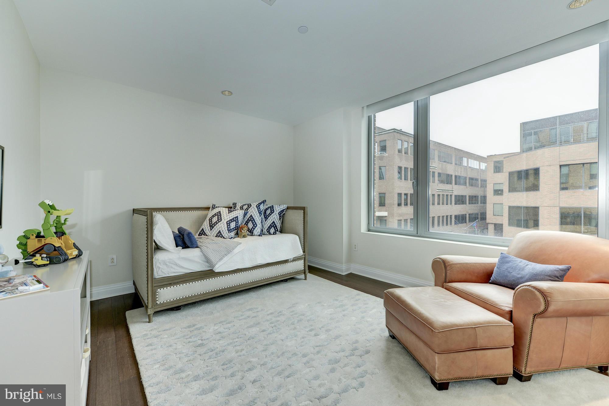 GEORGETOWN - Residential