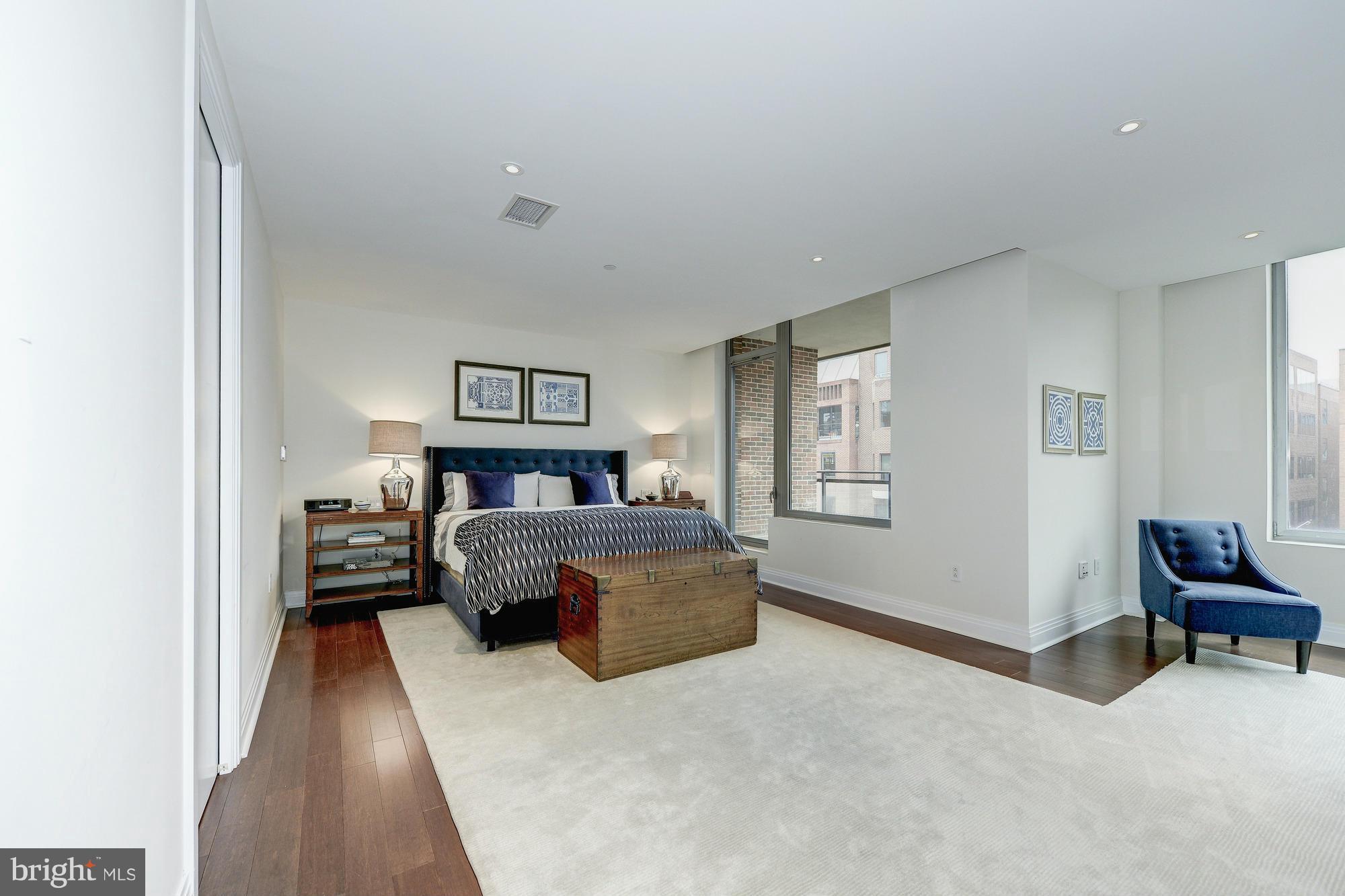 GEORGETOWN - Residential