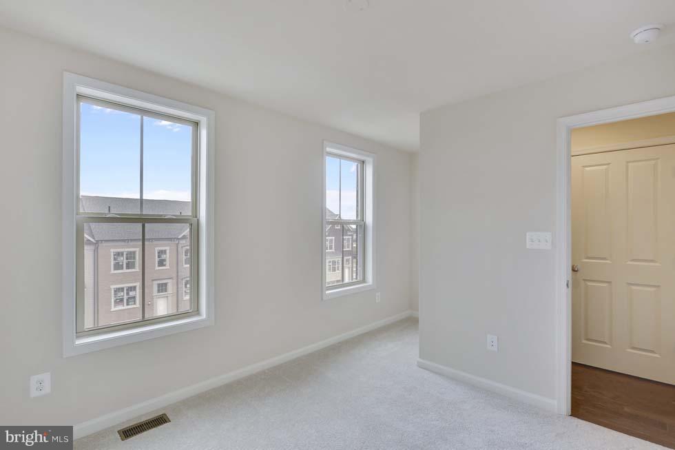 CABIN BRANCH - Residential