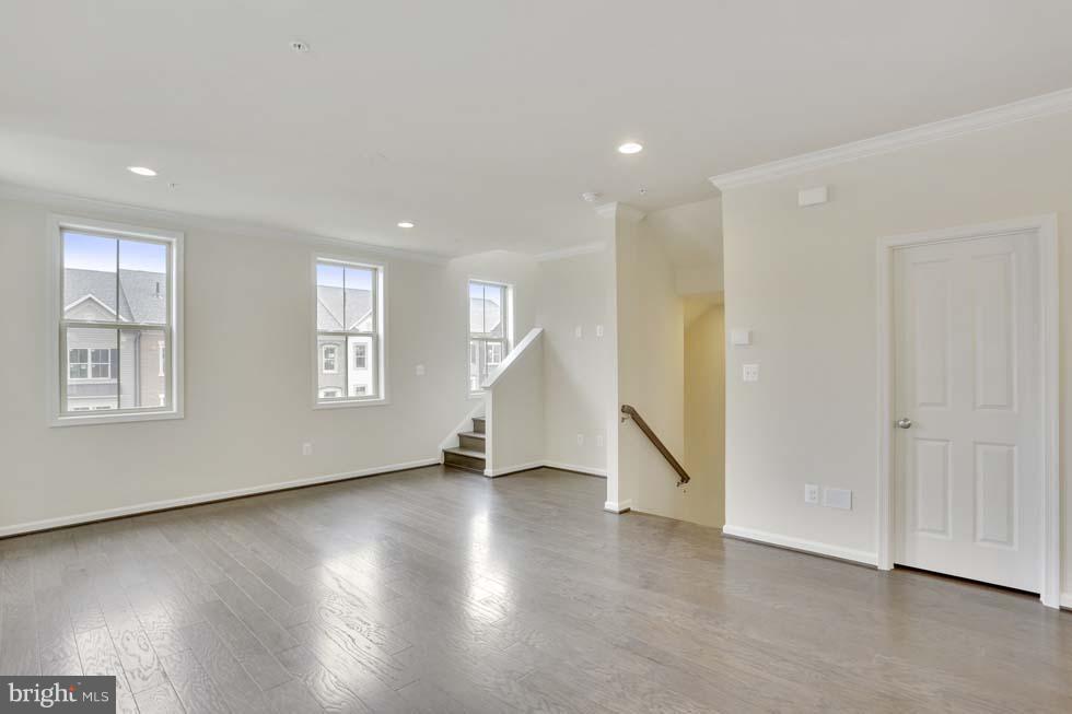 CABIN BRANCH - Residential