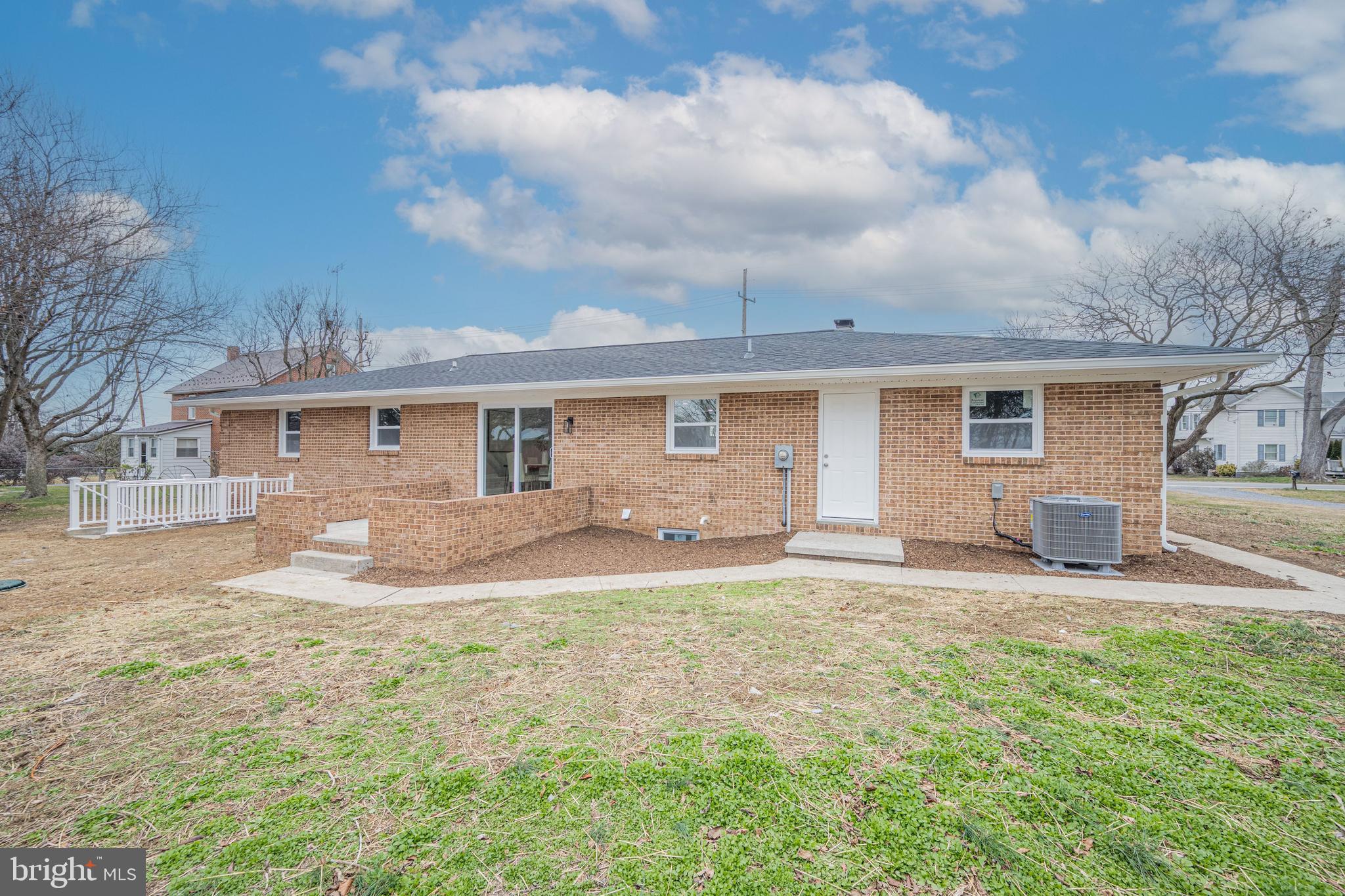 HAGERSTOWN - Residential