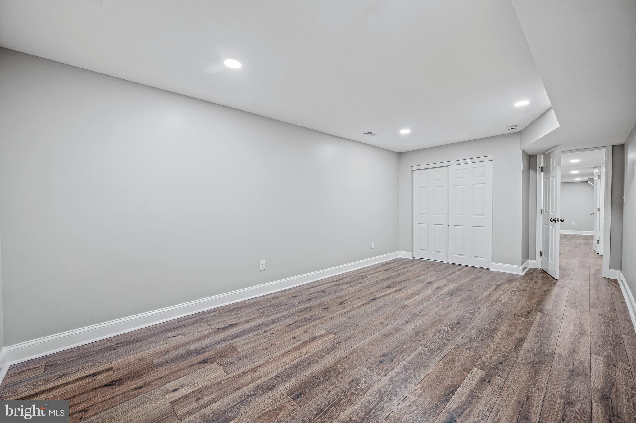 HAGERSTOWN - Residential