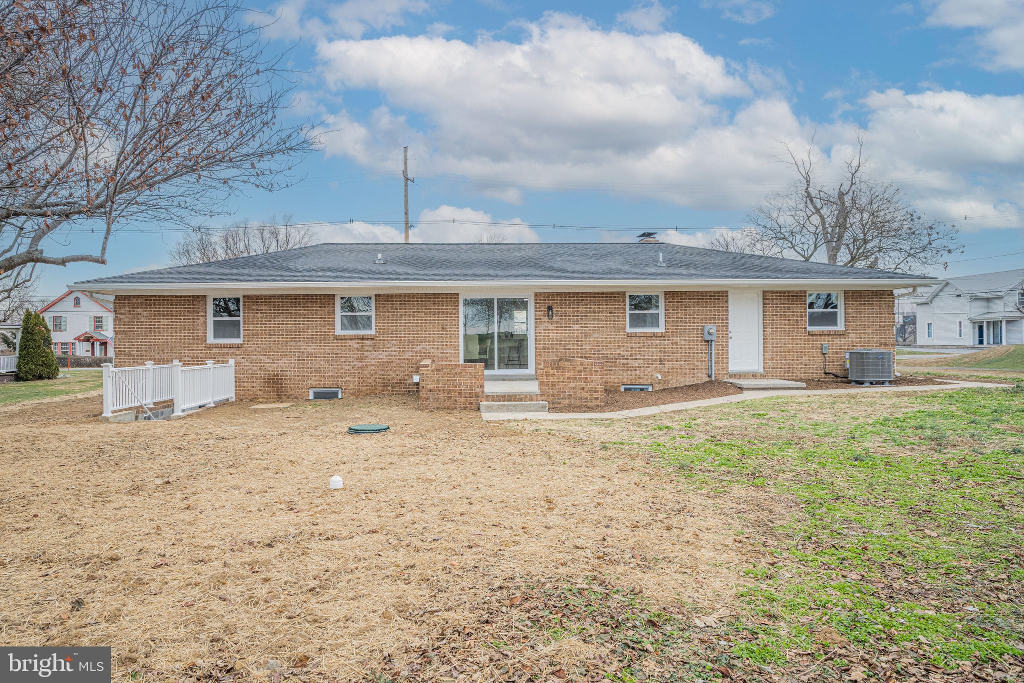 HAGERSTOWN - Residential