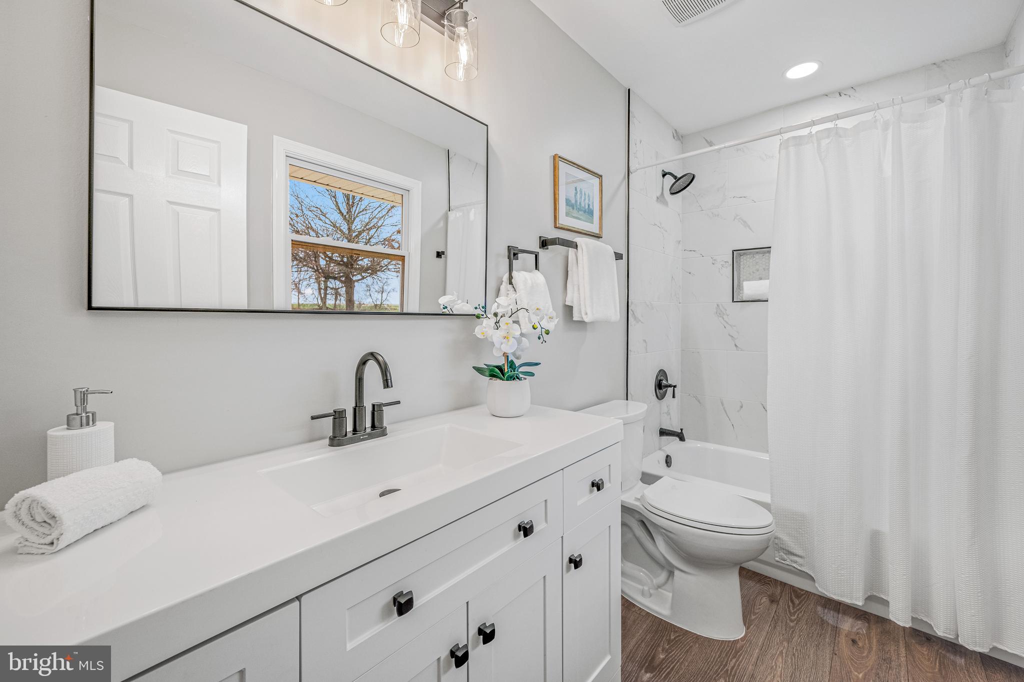 HAGERSTOWN - Residential