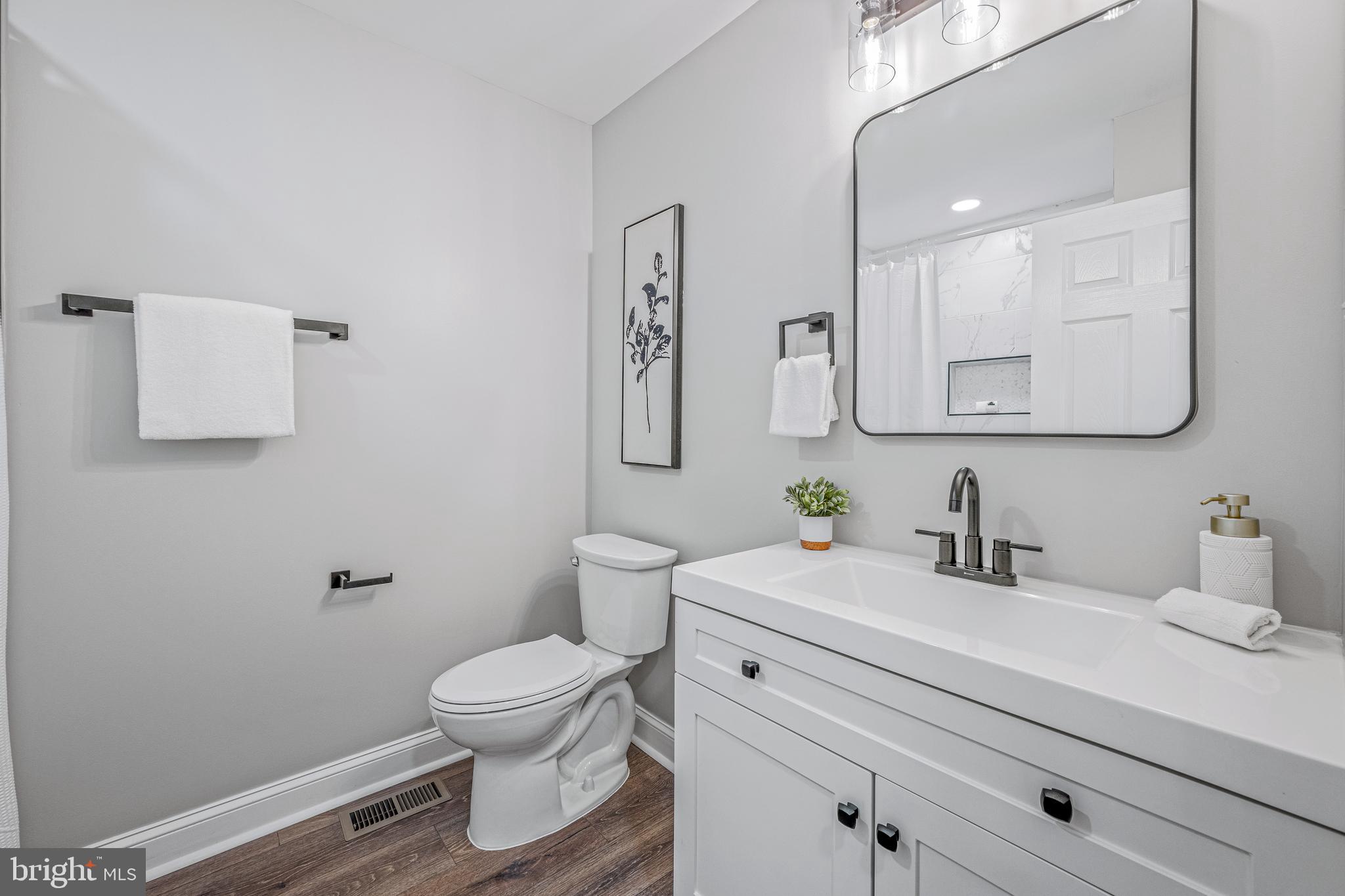 HAGERSTOWN - Residential