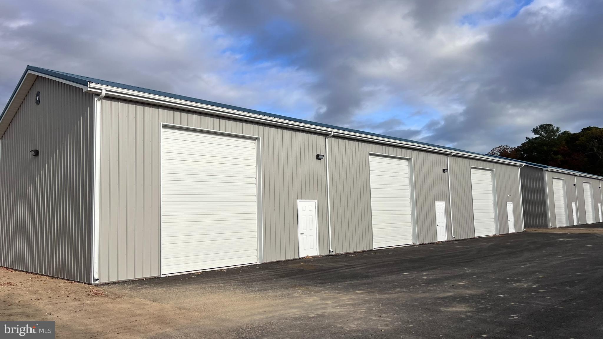 16727 COASTAL HIGHWAY