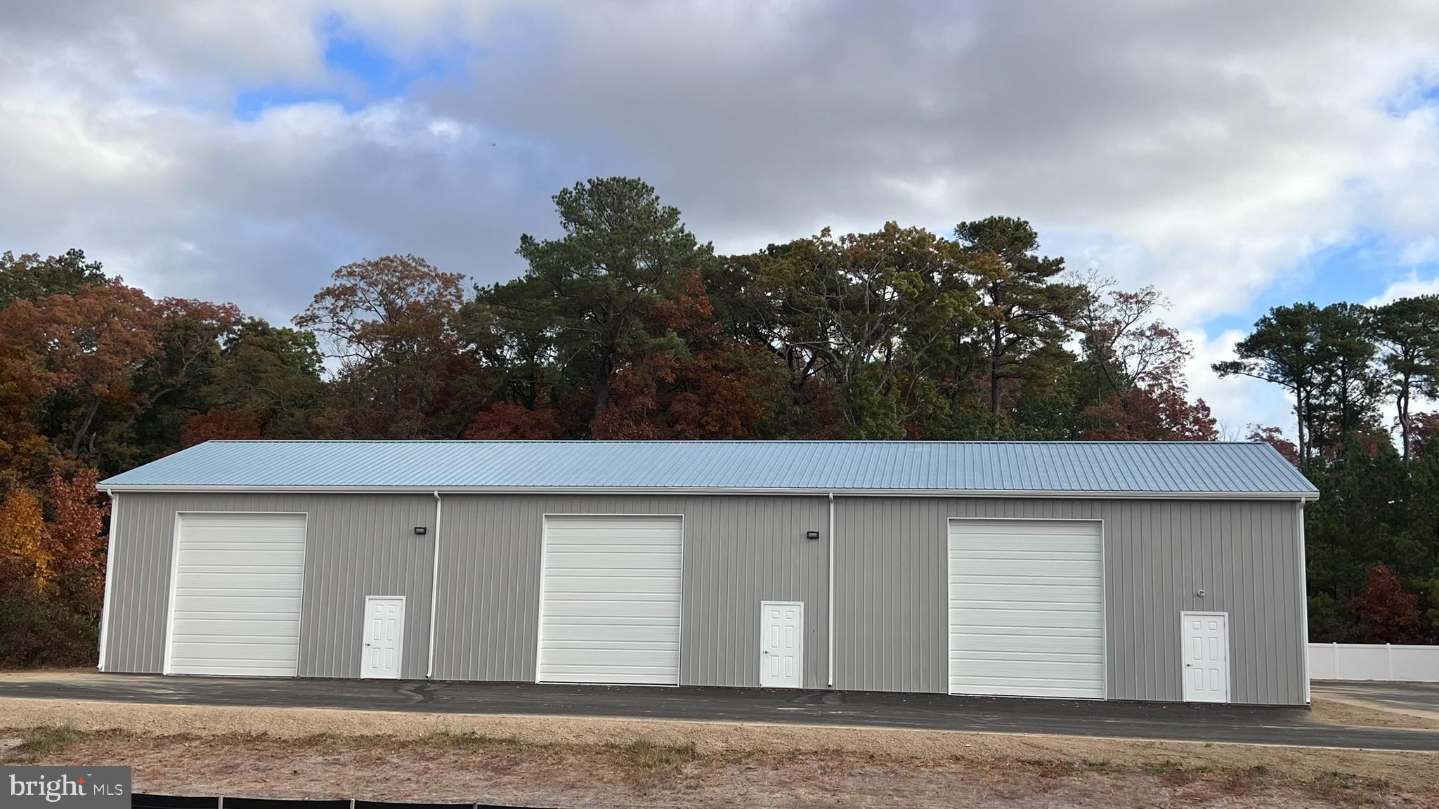 16727 COASTAL HIGHWAY