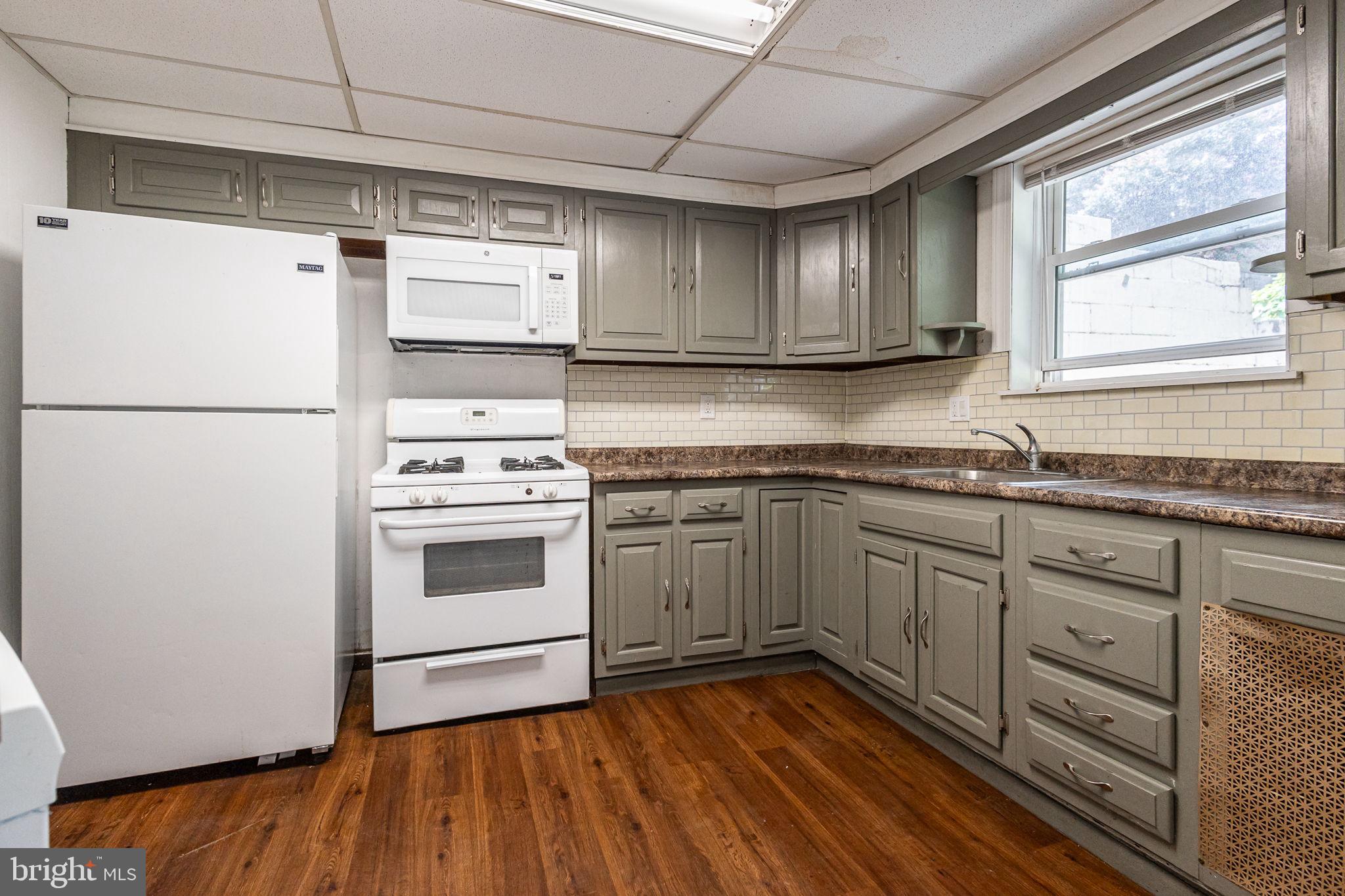 MANAYUNK - Residential